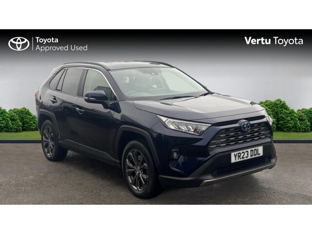 Main listing image - Toyota RAV4