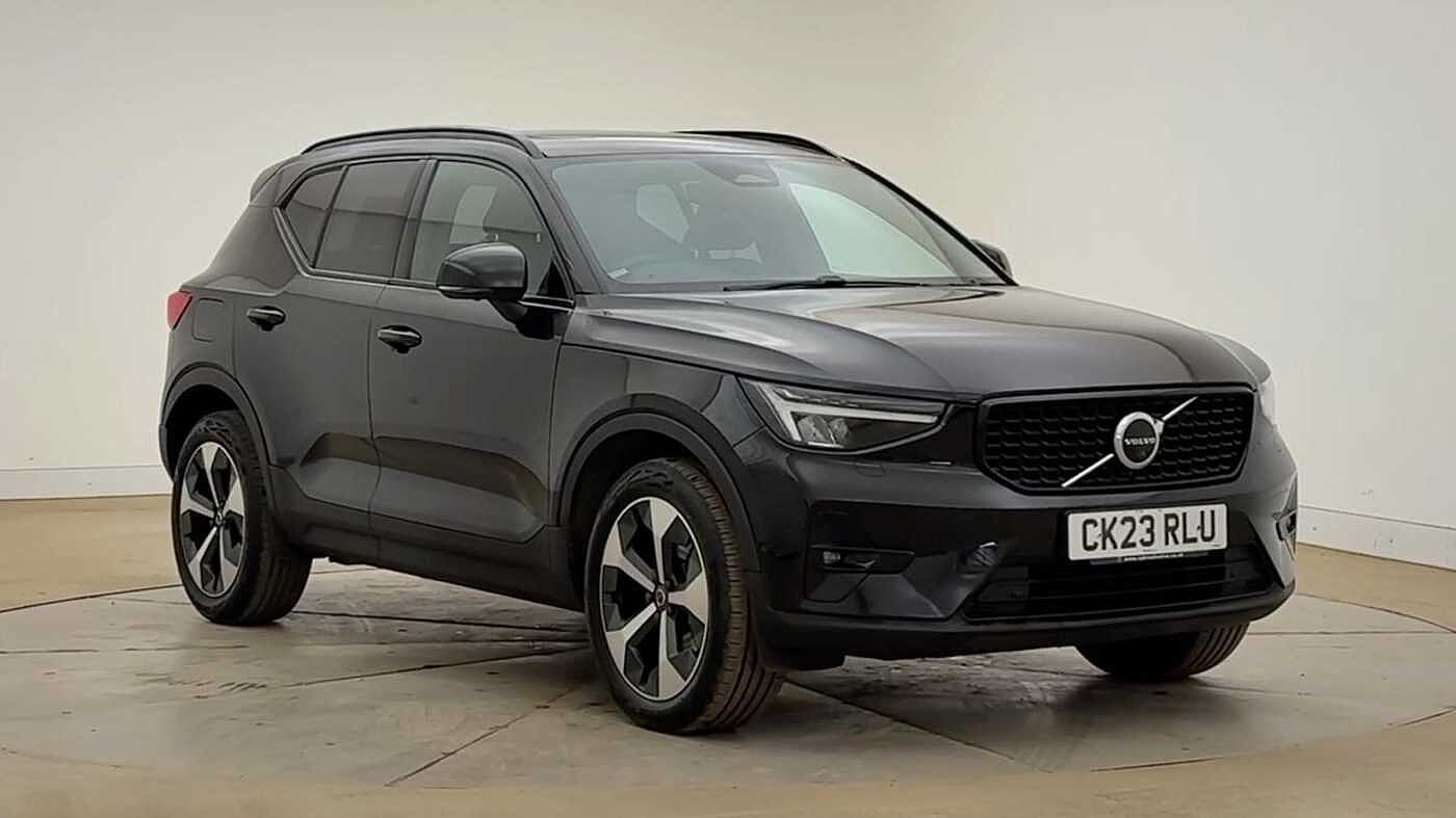 Main listing image - Volvo XC40