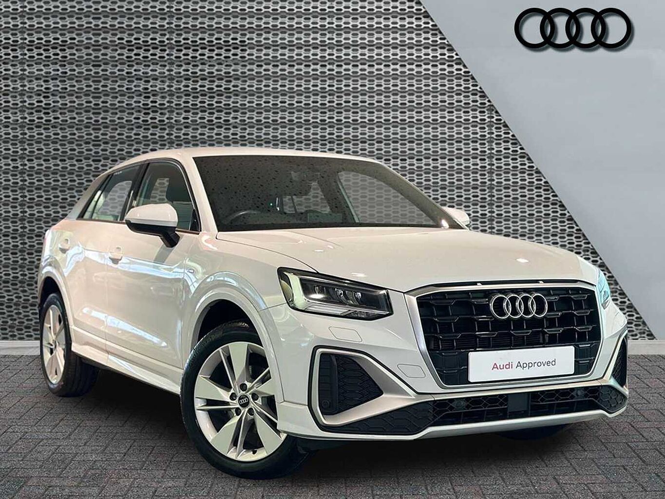 Main listing image - Audi Q2