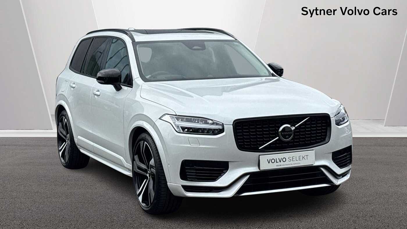 Main listing image - Volvo XC90