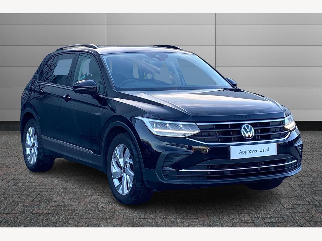 Main listing image - Volkswagen Tiguan