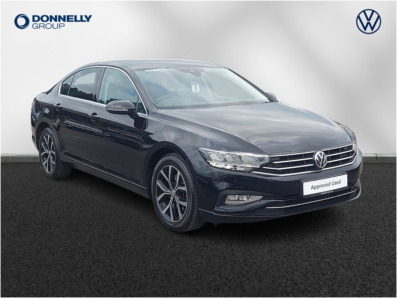 Main listing image - Volkswagen Passat