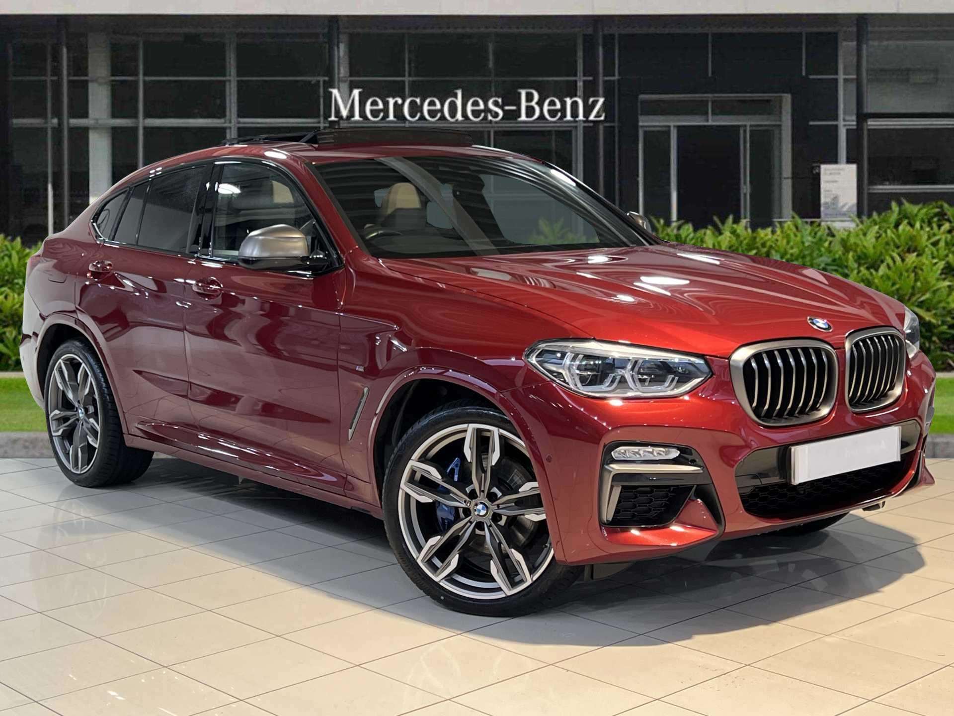 Main listing image - BMW X4