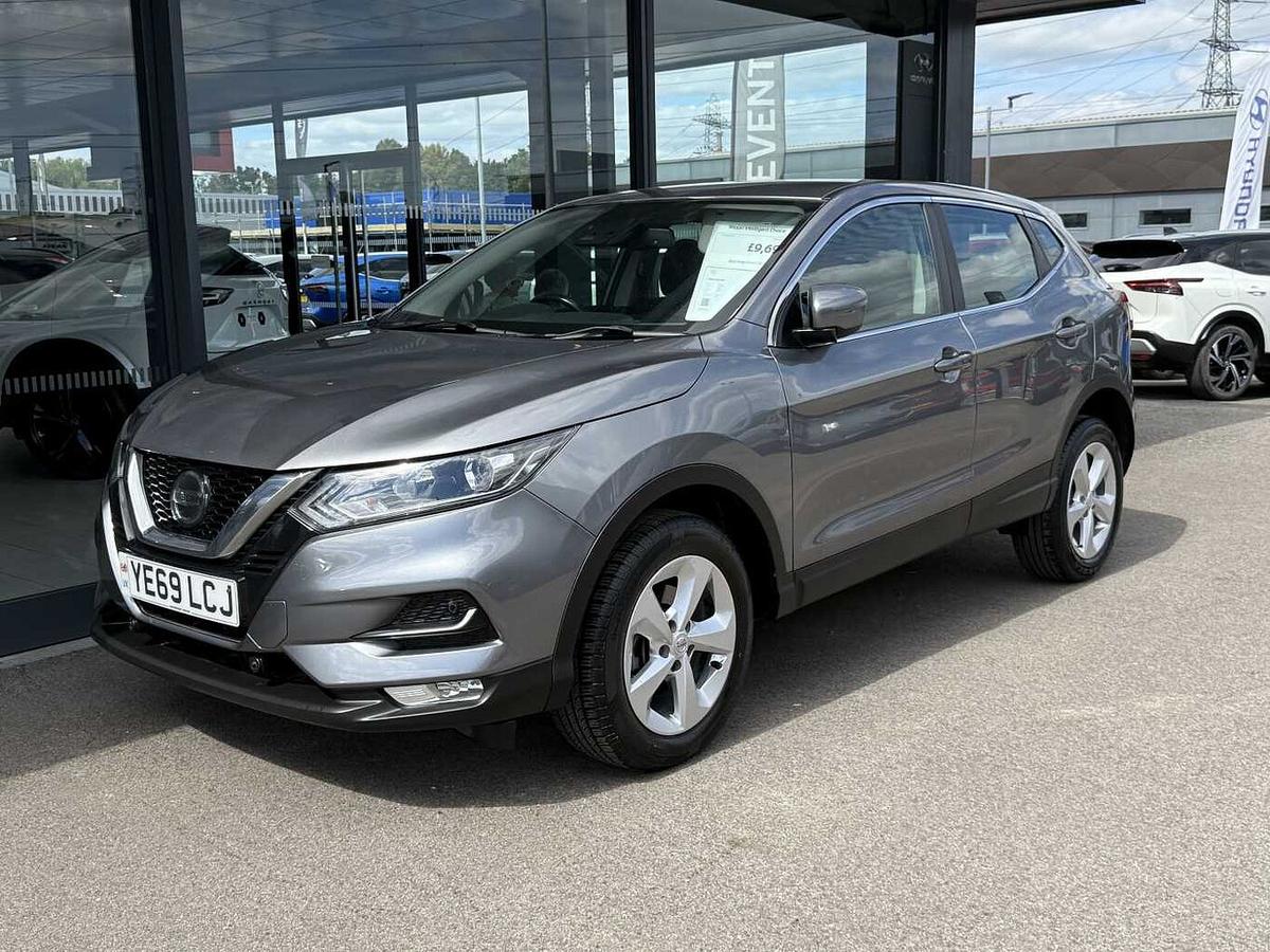 Main listing image - Nissan Qashqai