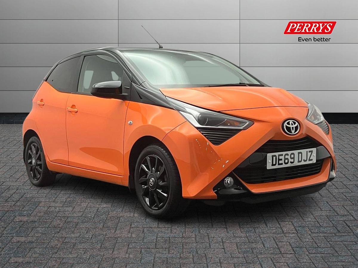 Main listing image - Toyota Aygo