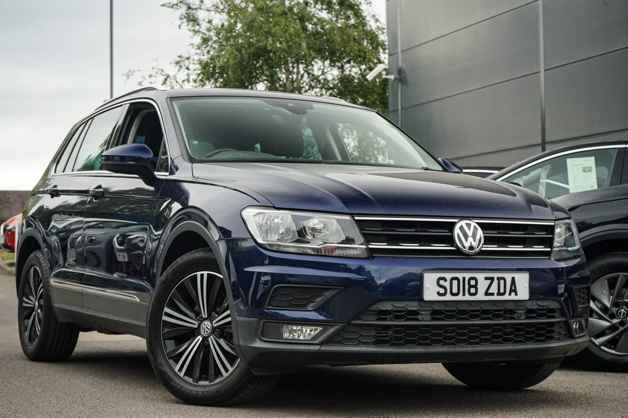 Main listing image - Volkswagen Tiguan