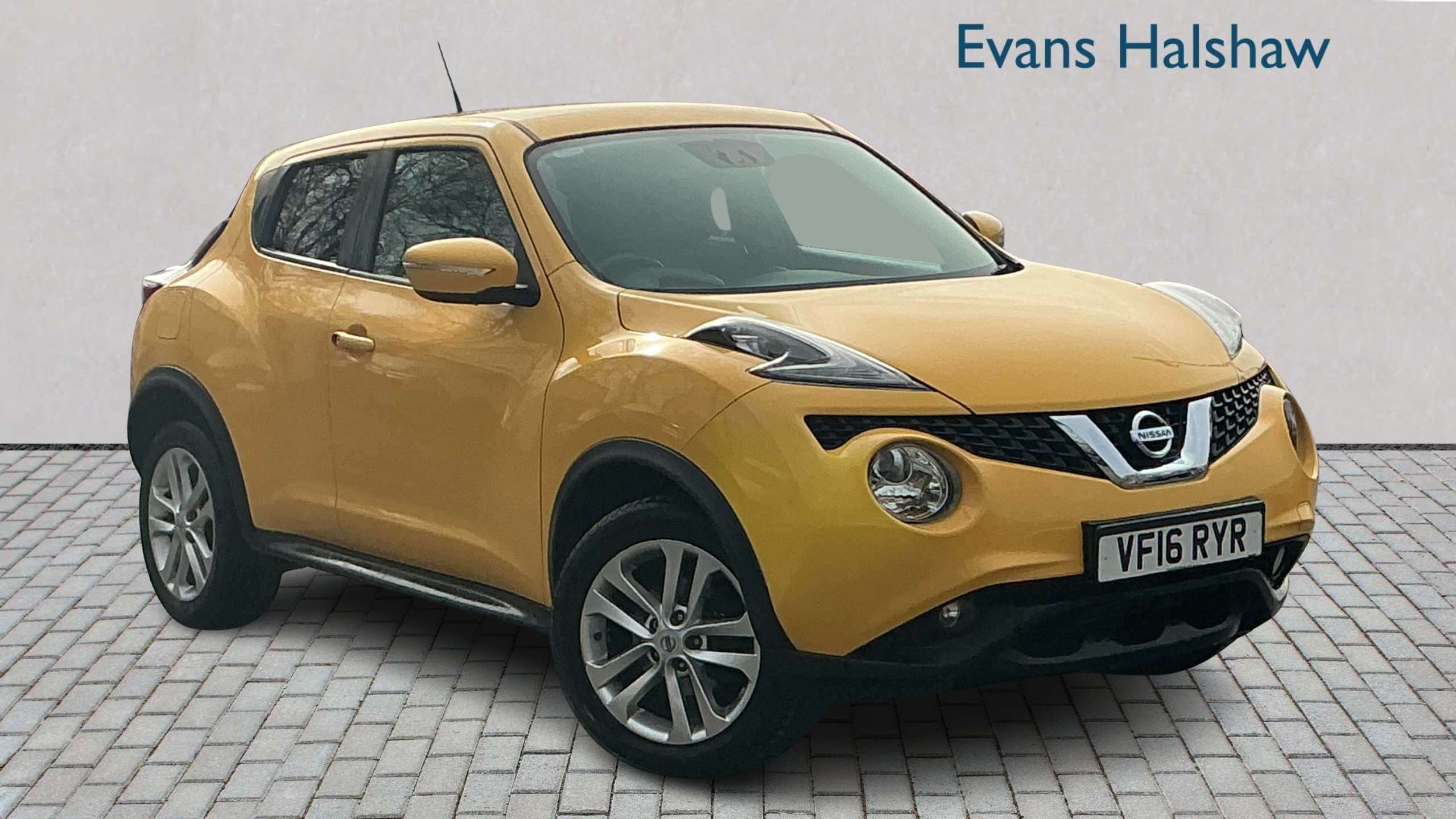 Main listing image - Nissan Juke