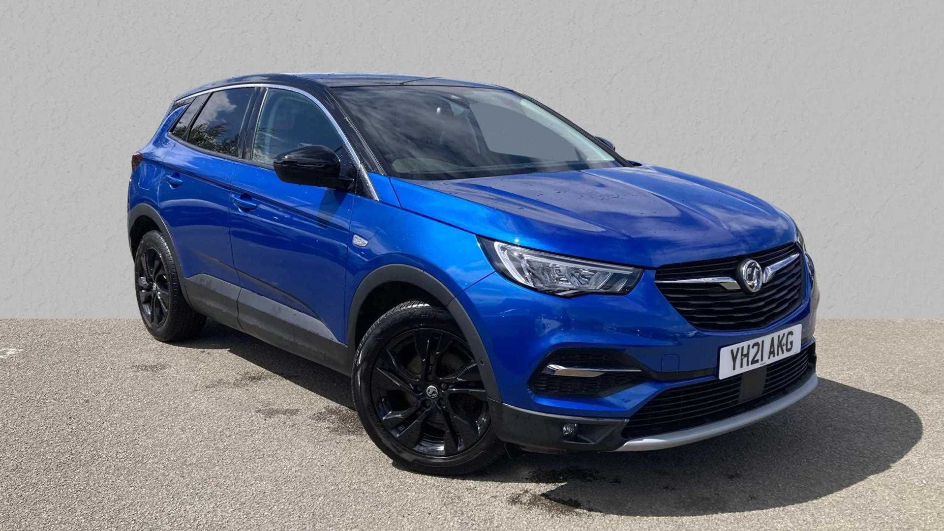 Main listing image - Vauxhall Grandland X