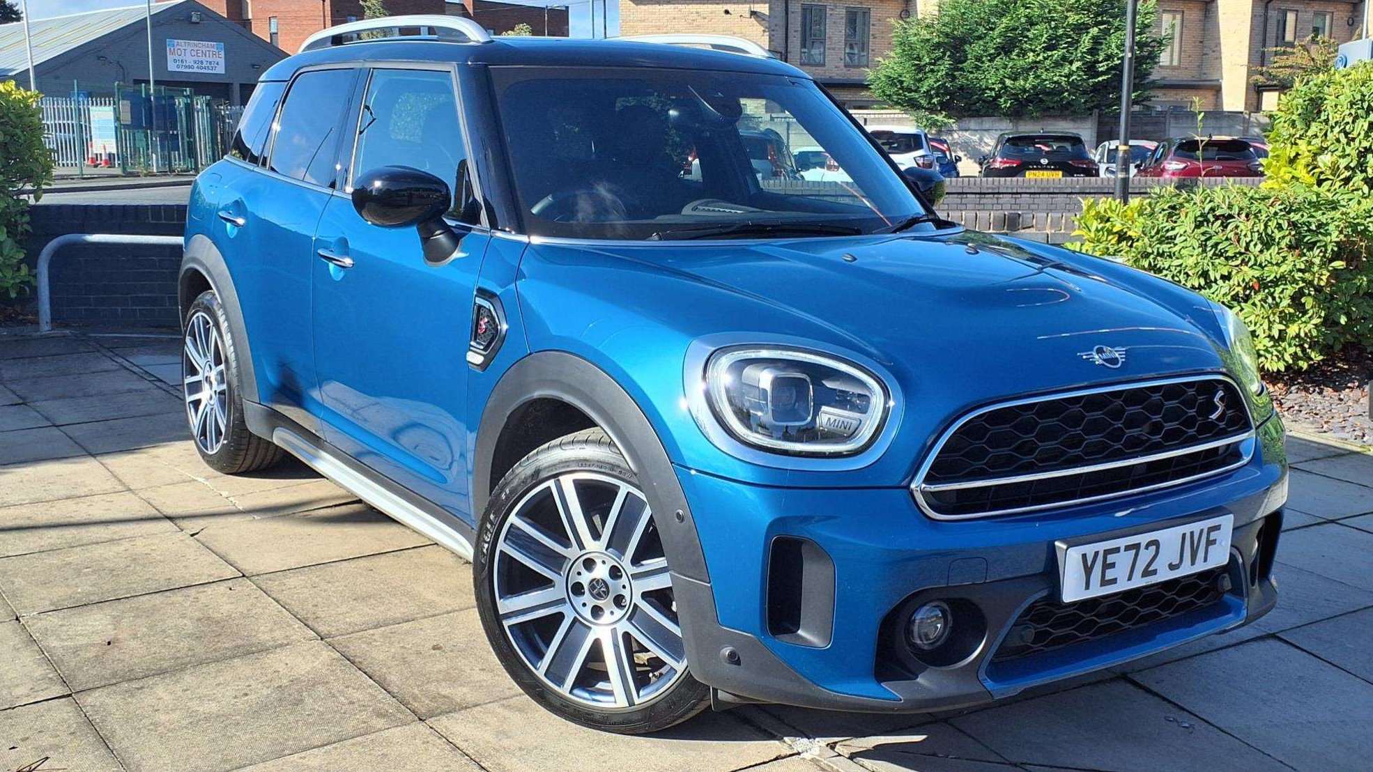Main listing image - MINI Countryman