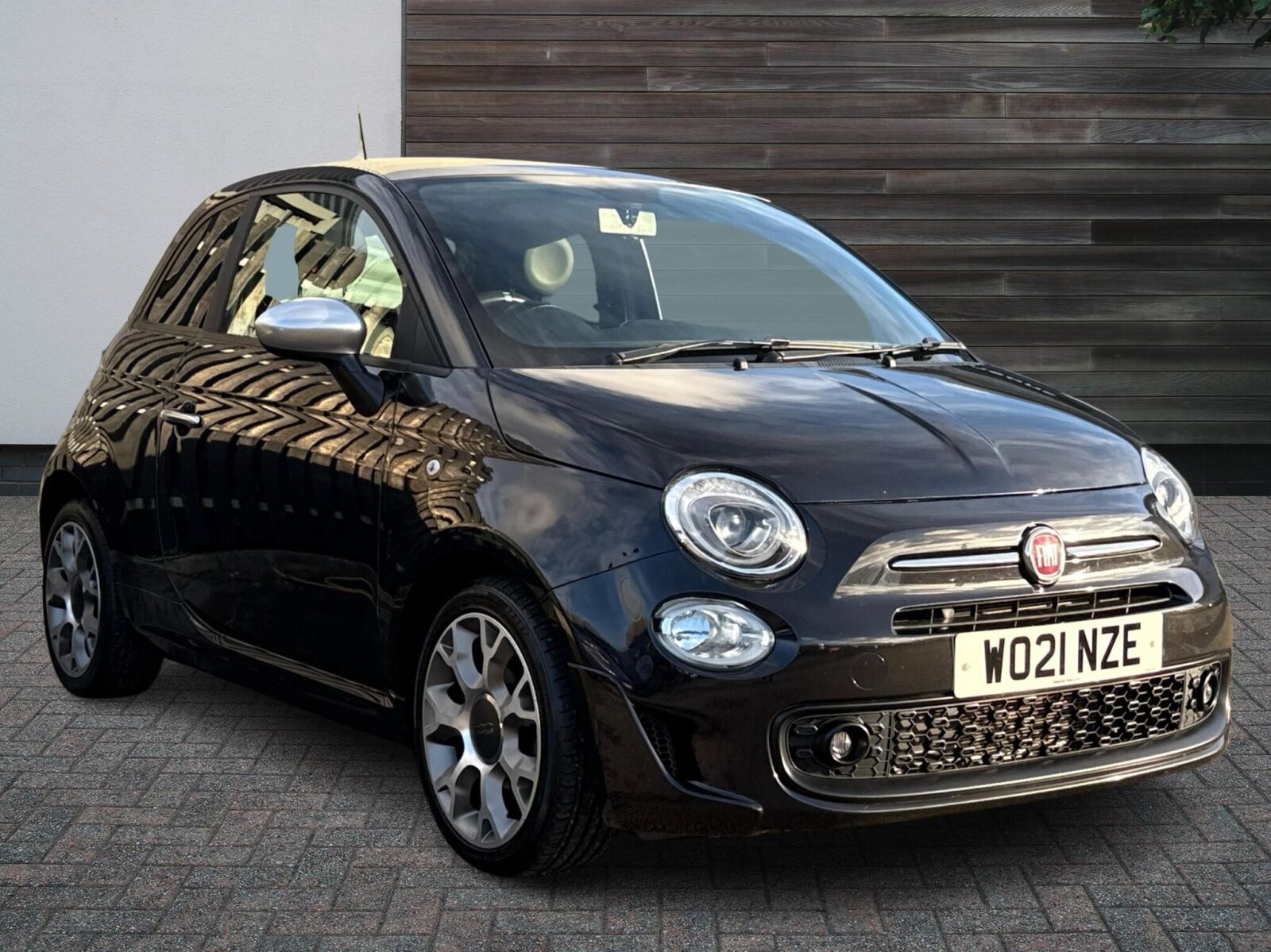 Main listing image - Fiat 500