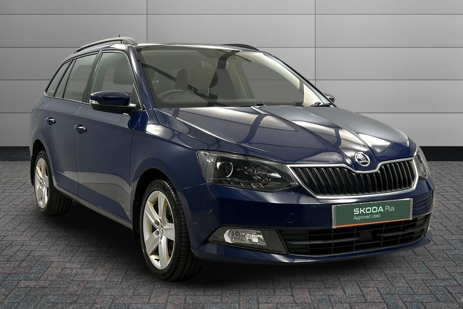 Main listing image - Skoda Fabia Estate