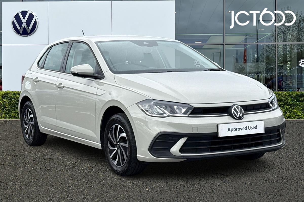 Main listing image - Volkswagen Polo