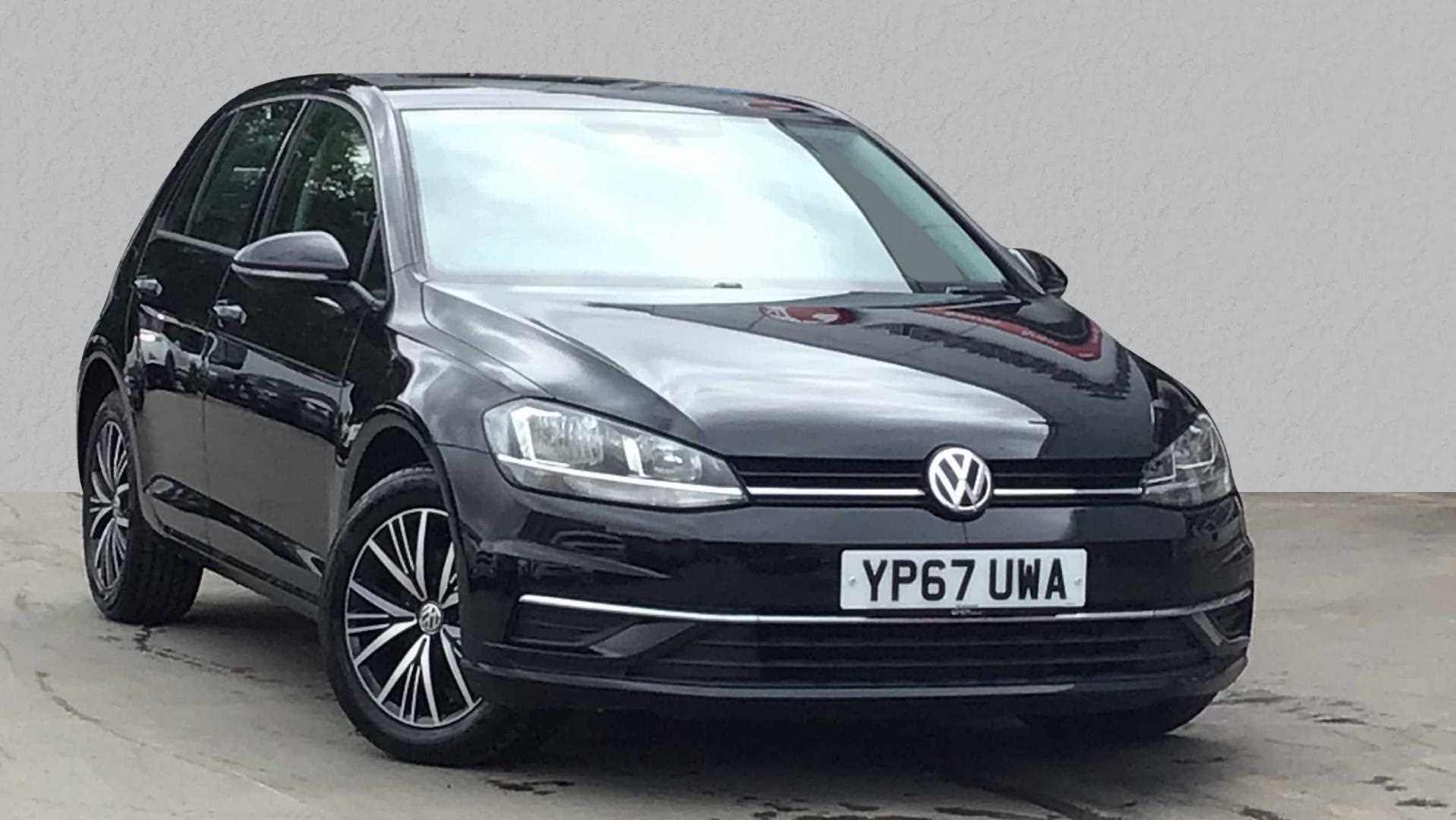 Main listing image - Volkswagen Golf