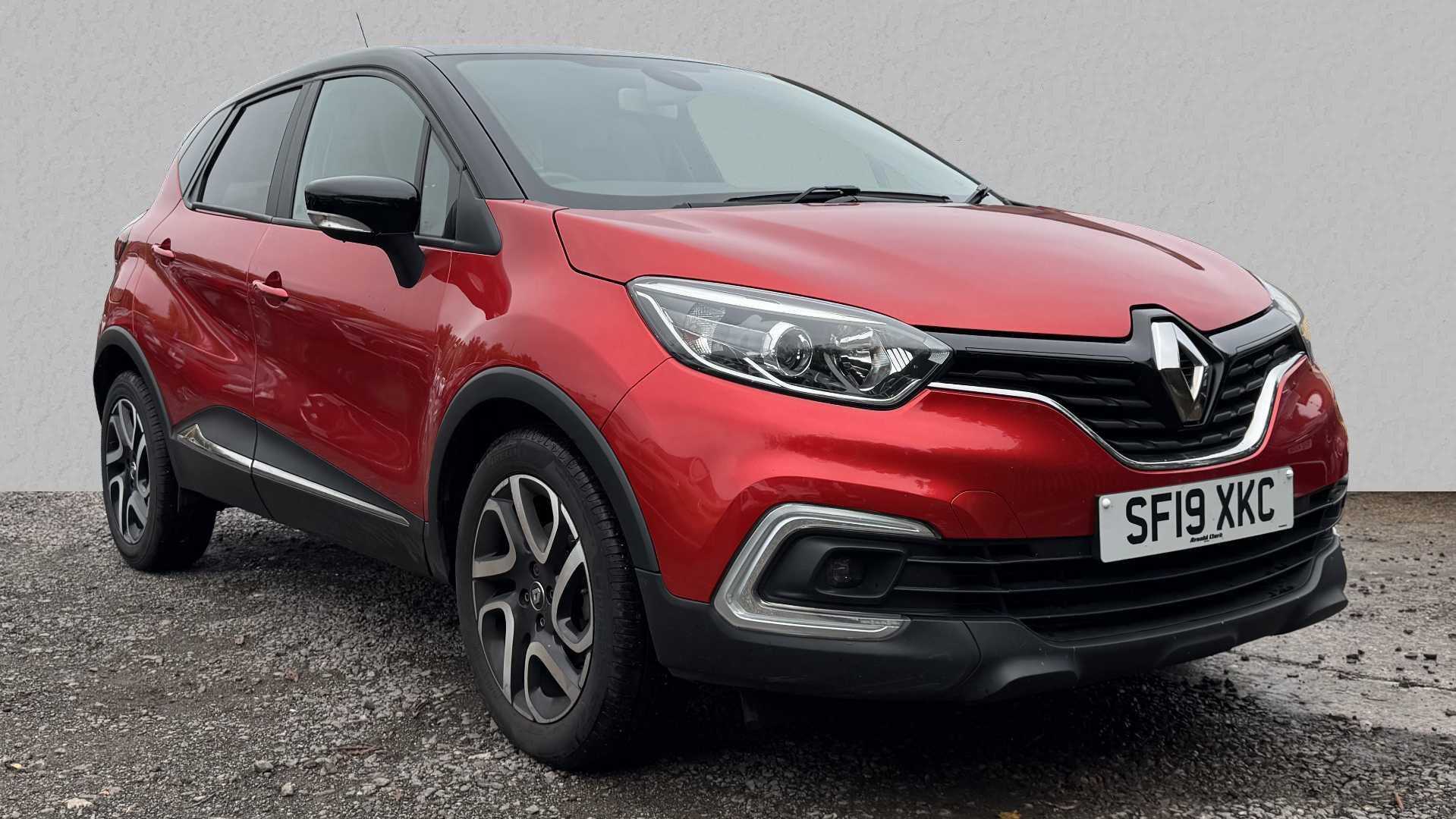 Main listing image - Renault Captur