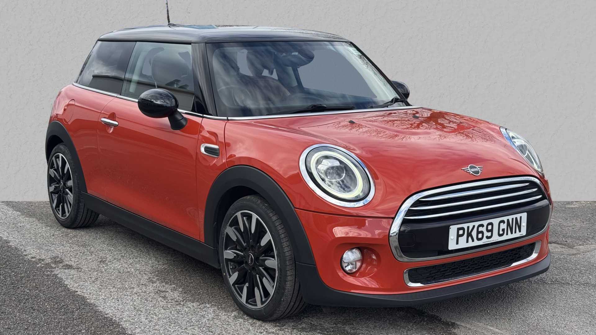 Main listing image - MINI Hatchback