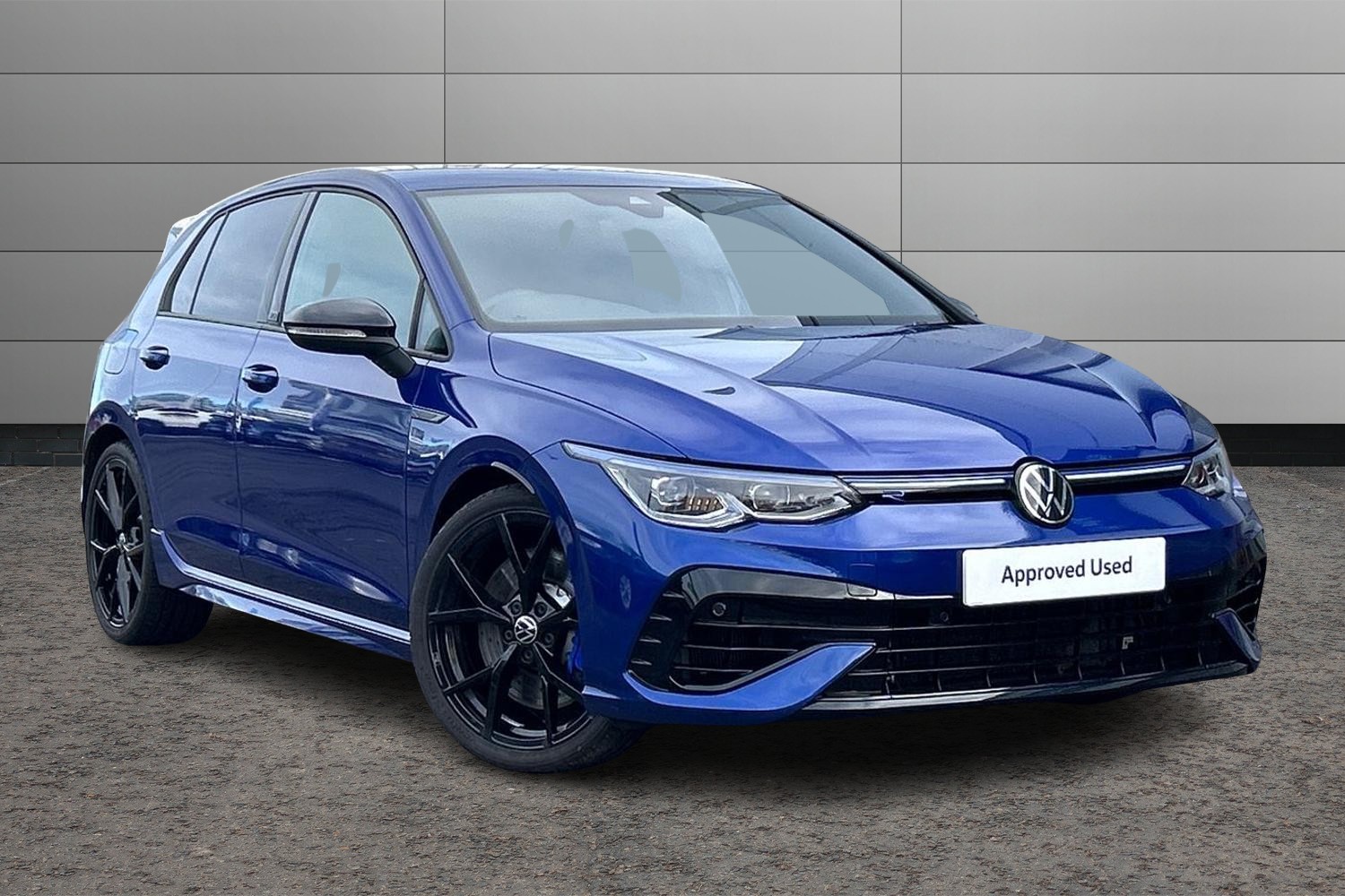 Main listing image - Volkswagen Golf R