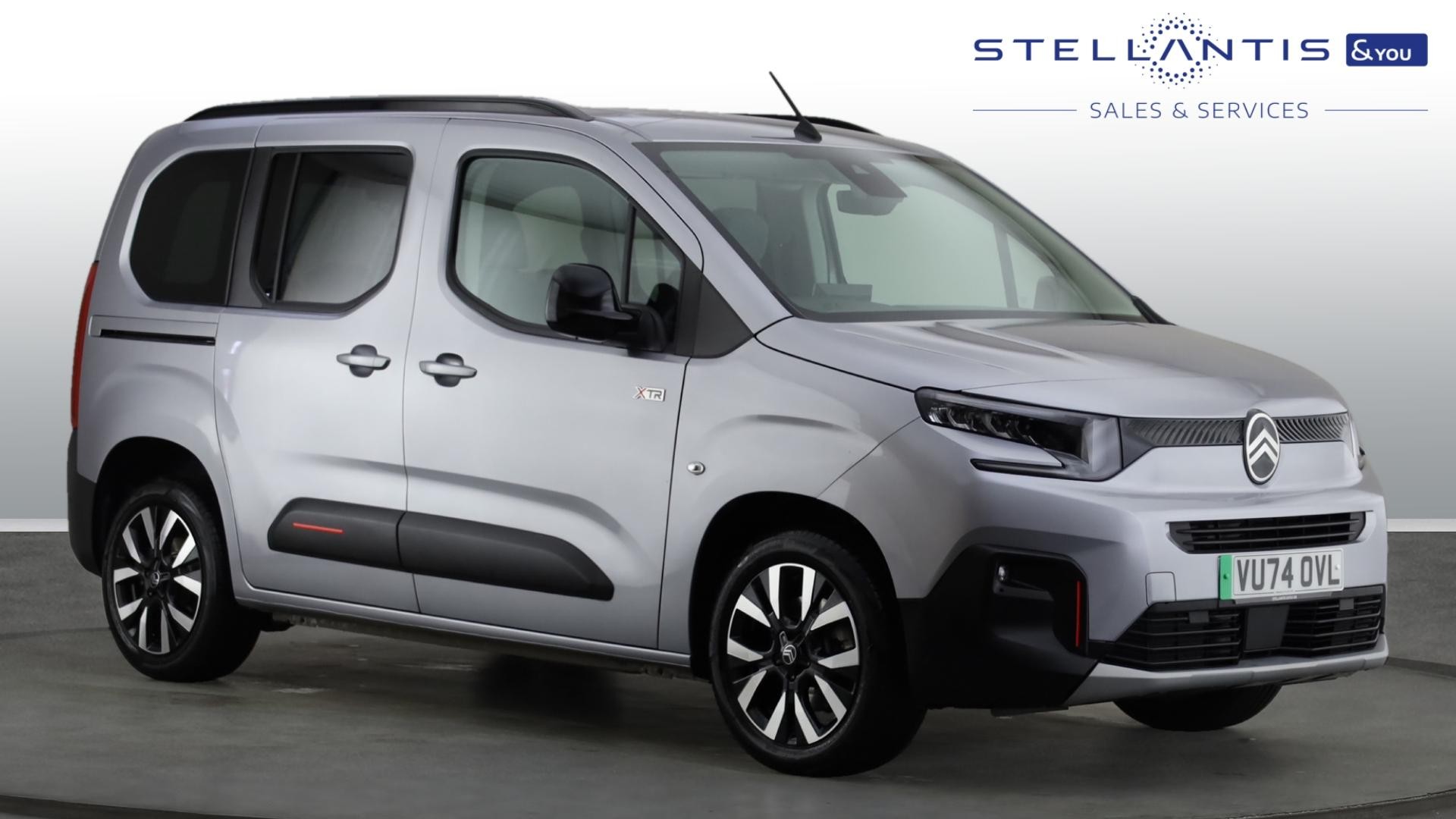 Main listing image - Citroen e-Berlingo