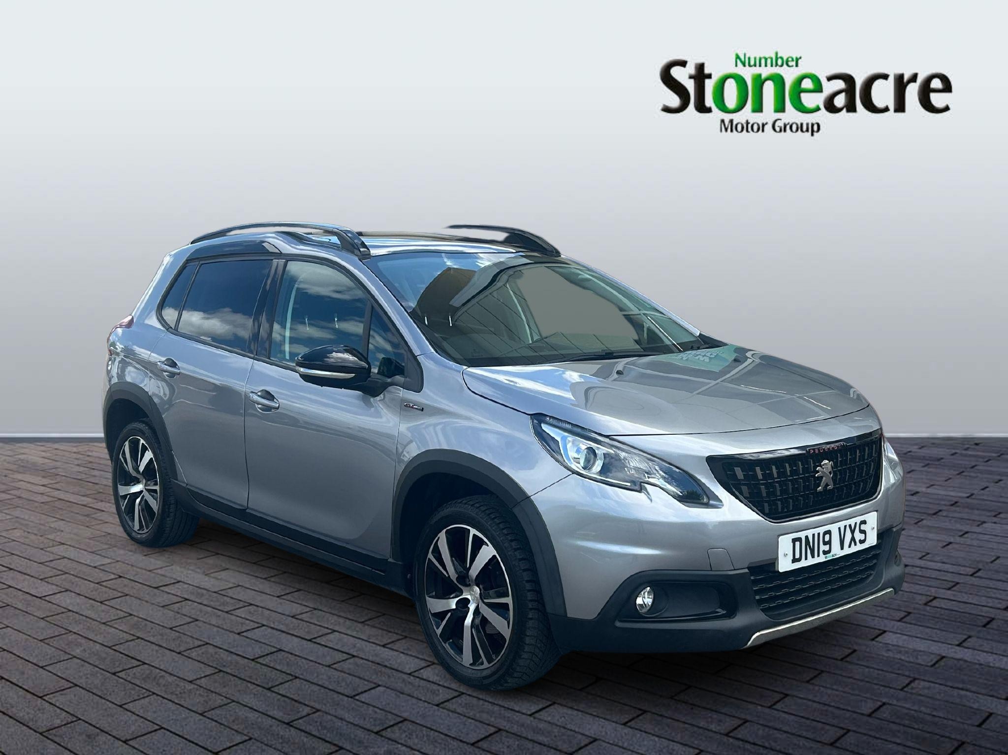 Main listing image - Peugeot 2008