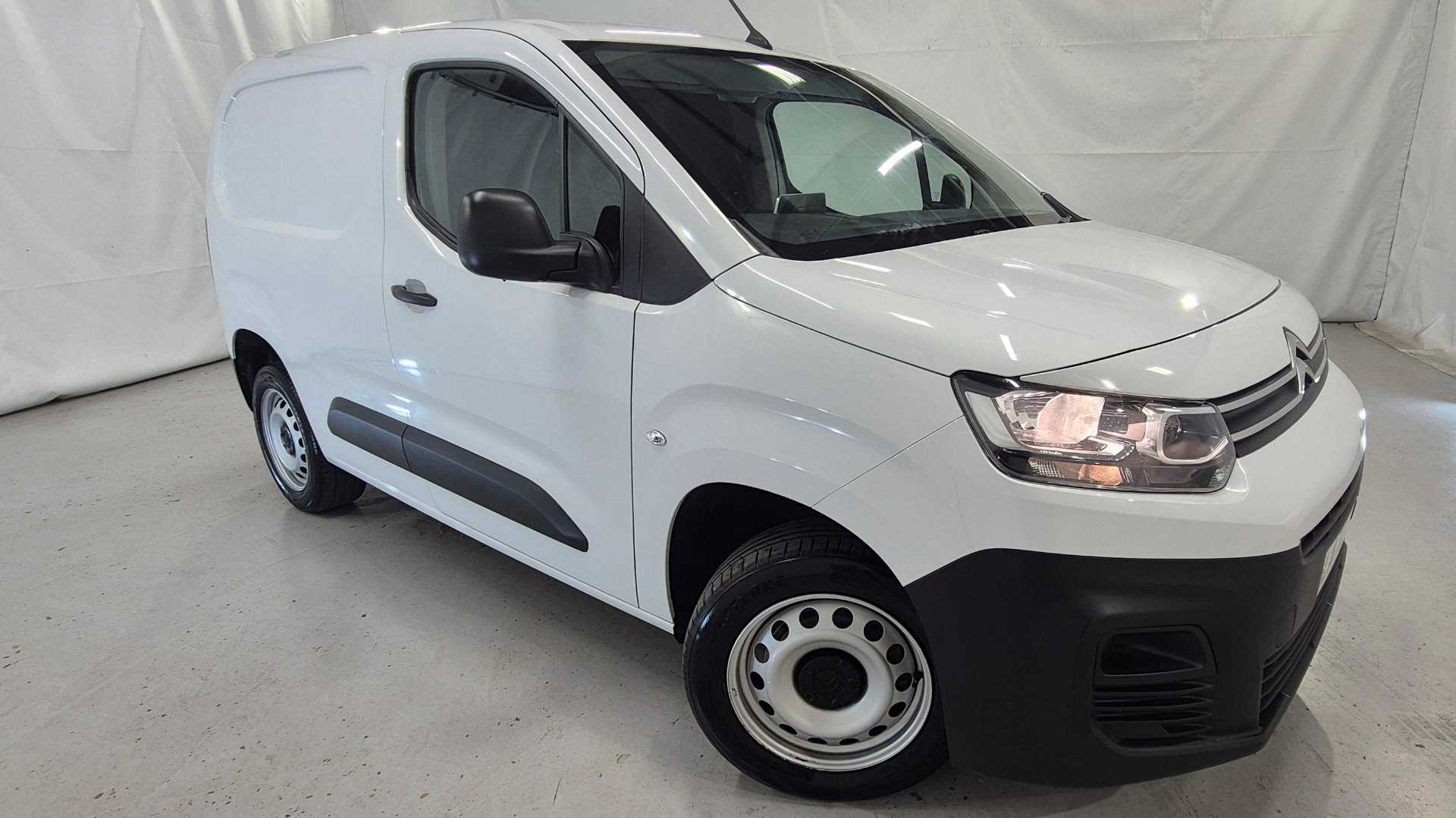 Main listing image - Citroen Berlingo Van