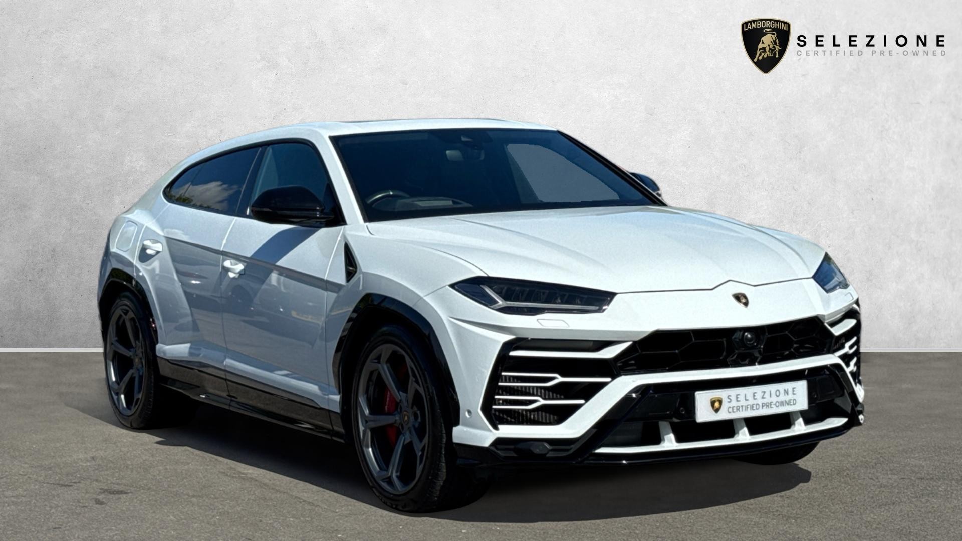 Main listing image - Lamborghini Urus