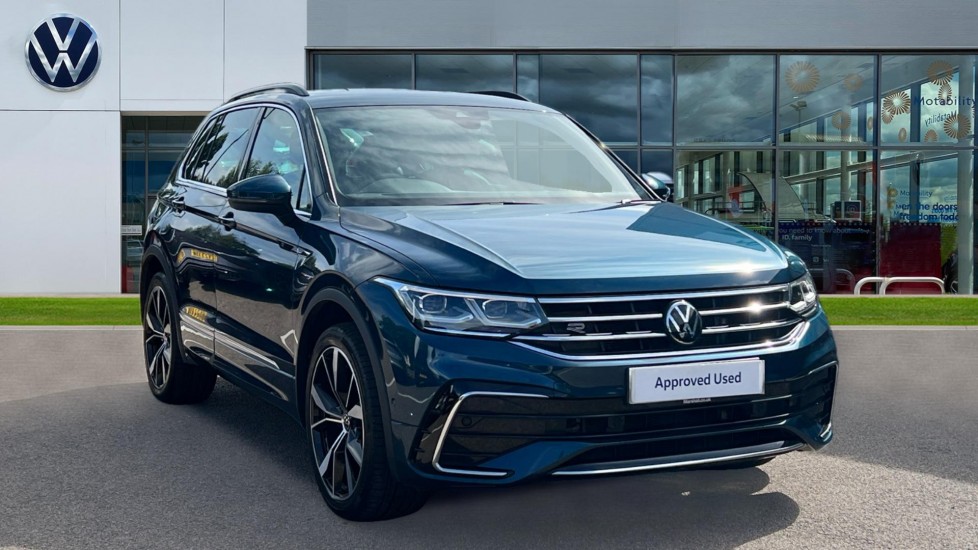 Main listing image - Volkswagen Tiguan