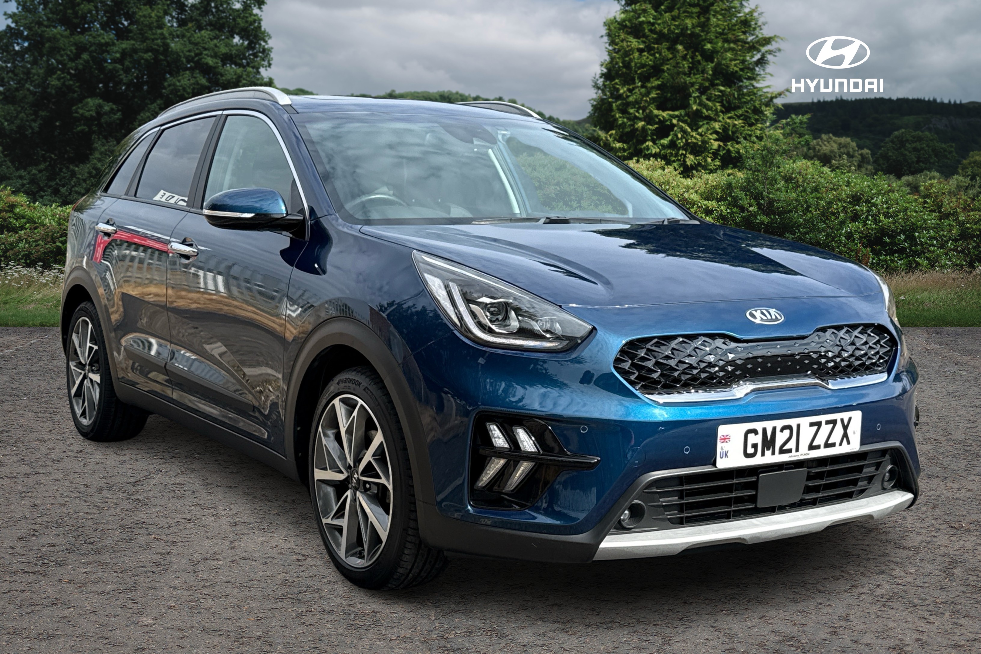 Main listing image - Kia Niro