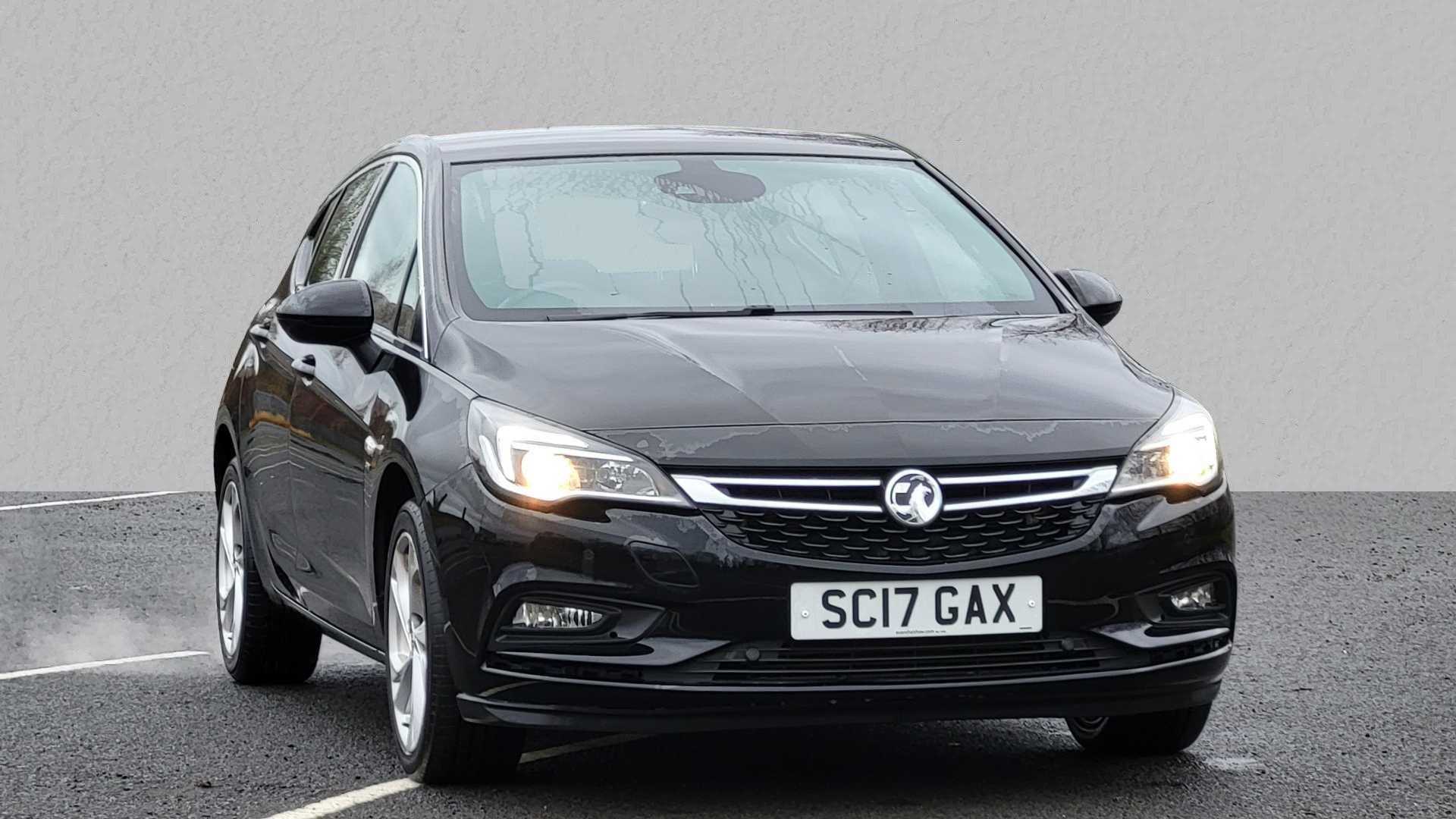 Main listing image - Vauxhall Astra