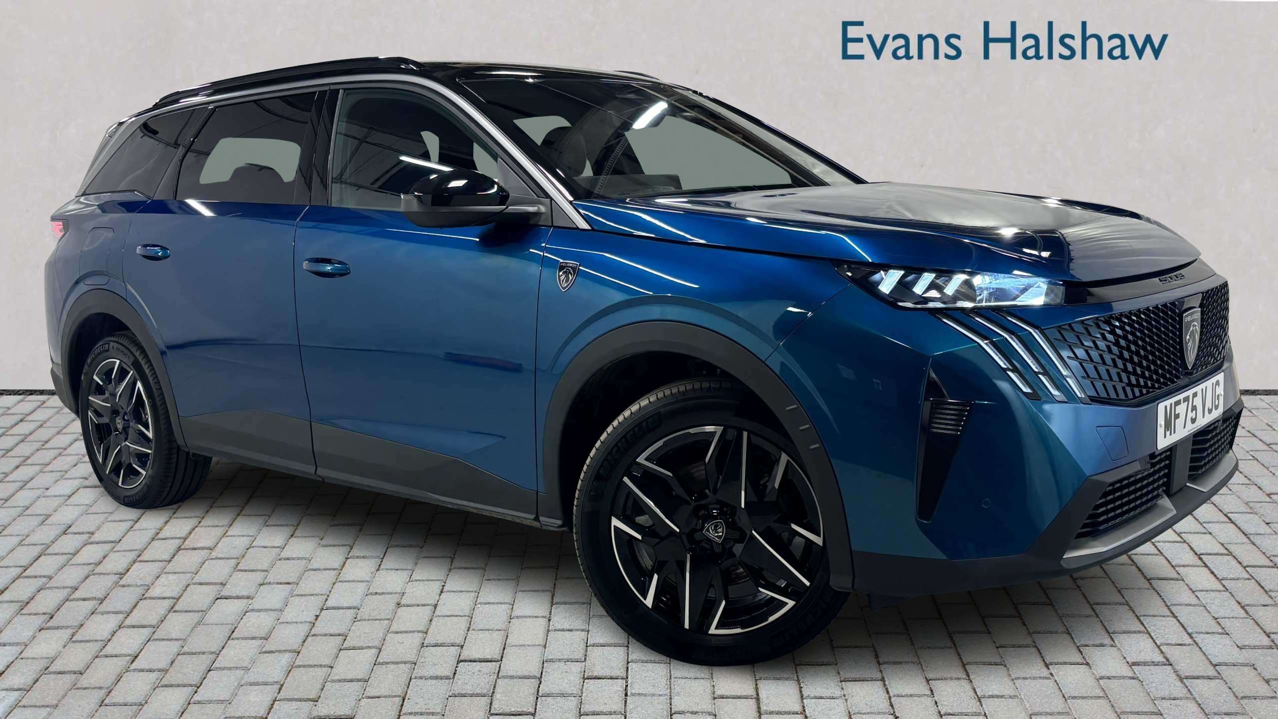 Main listing image - Peugeot 5008