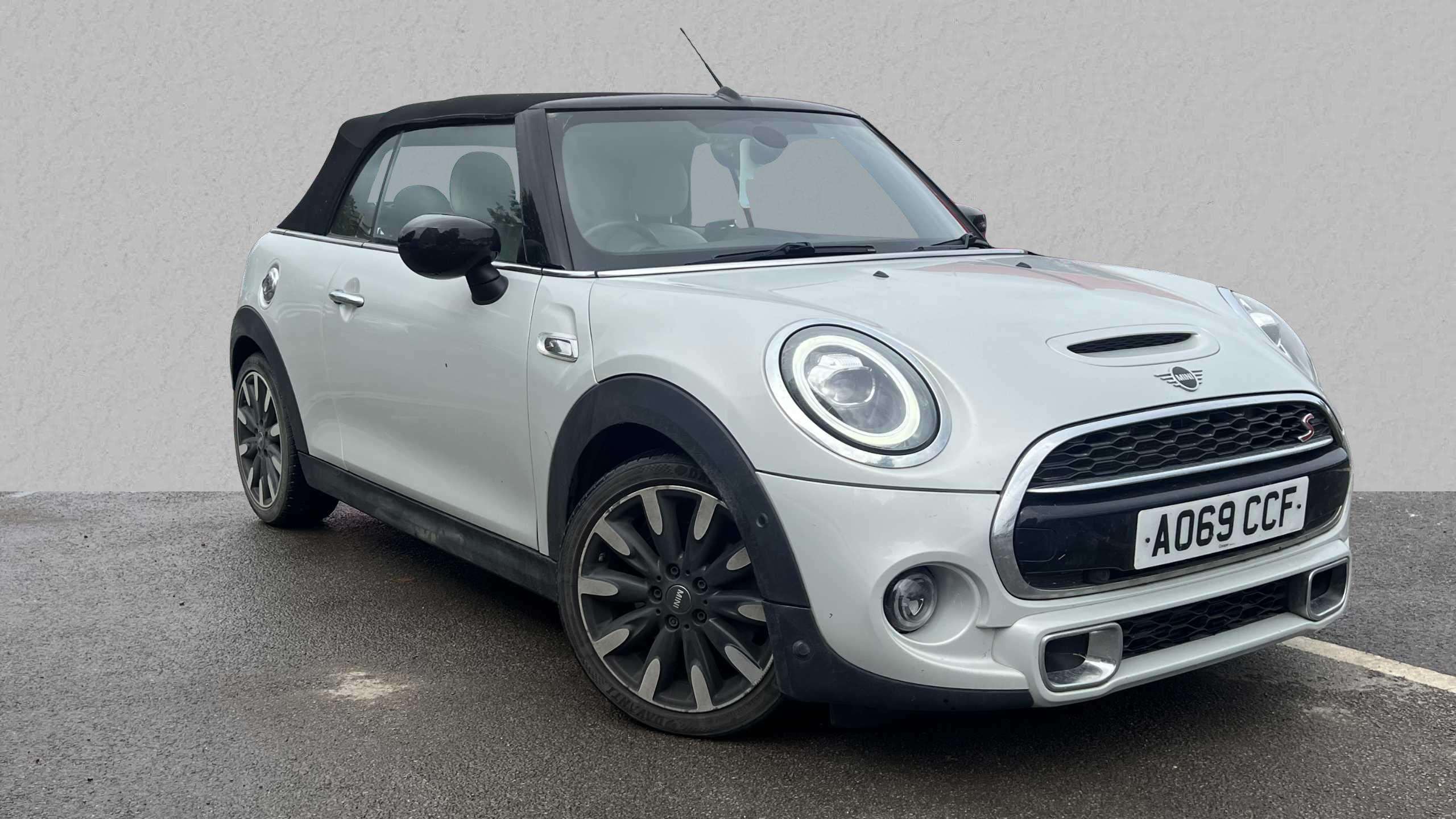 Main listing image - MINI Convertible