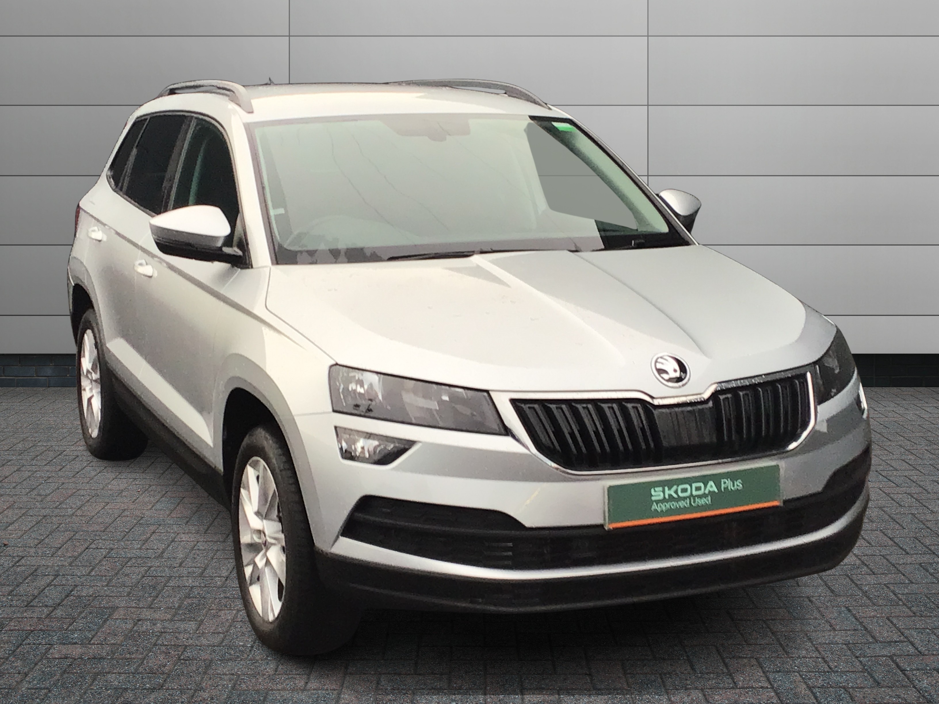 Main listing image - Skoda Karoq