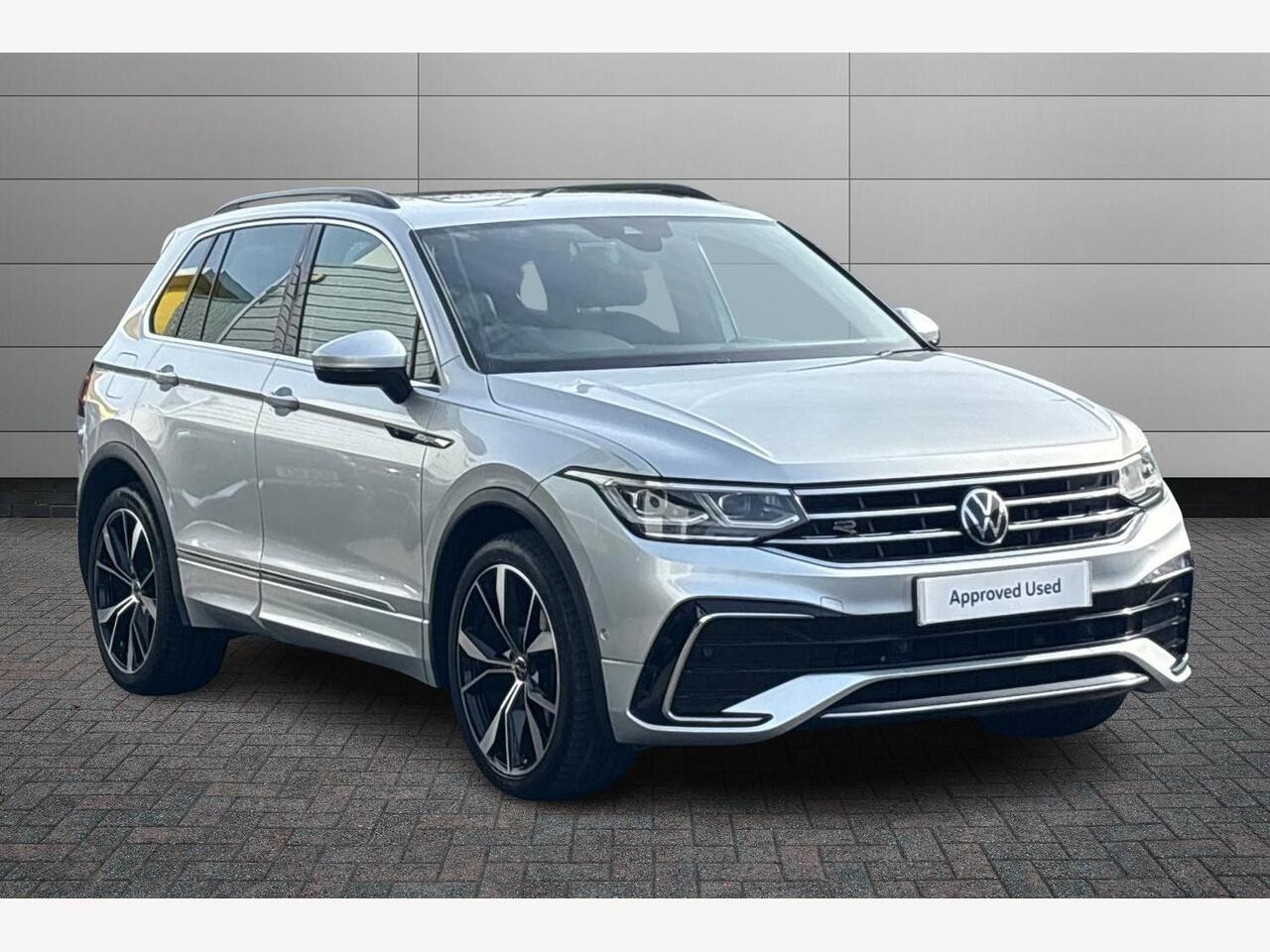 Main listing image - Volkswagen Tiguan