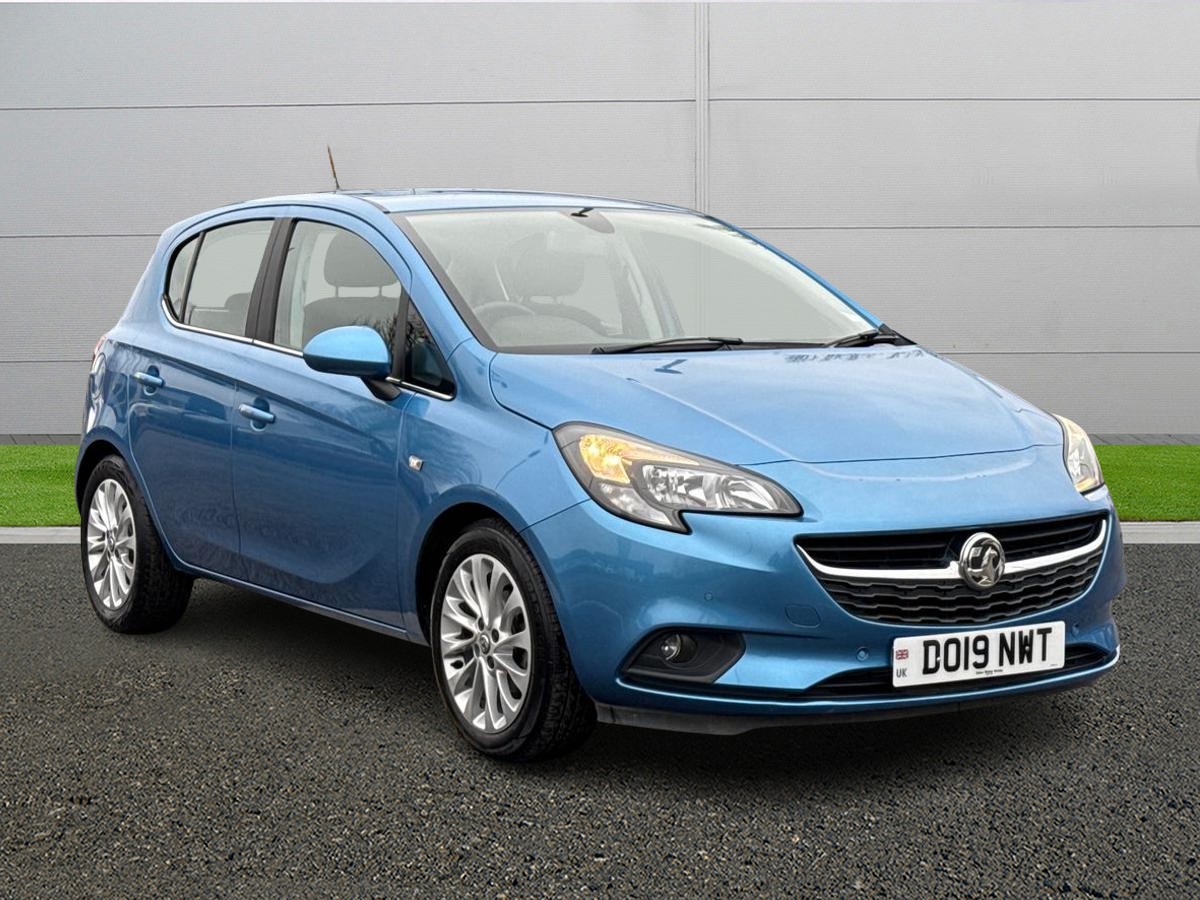 Main listing image - Vauxhall Corsa