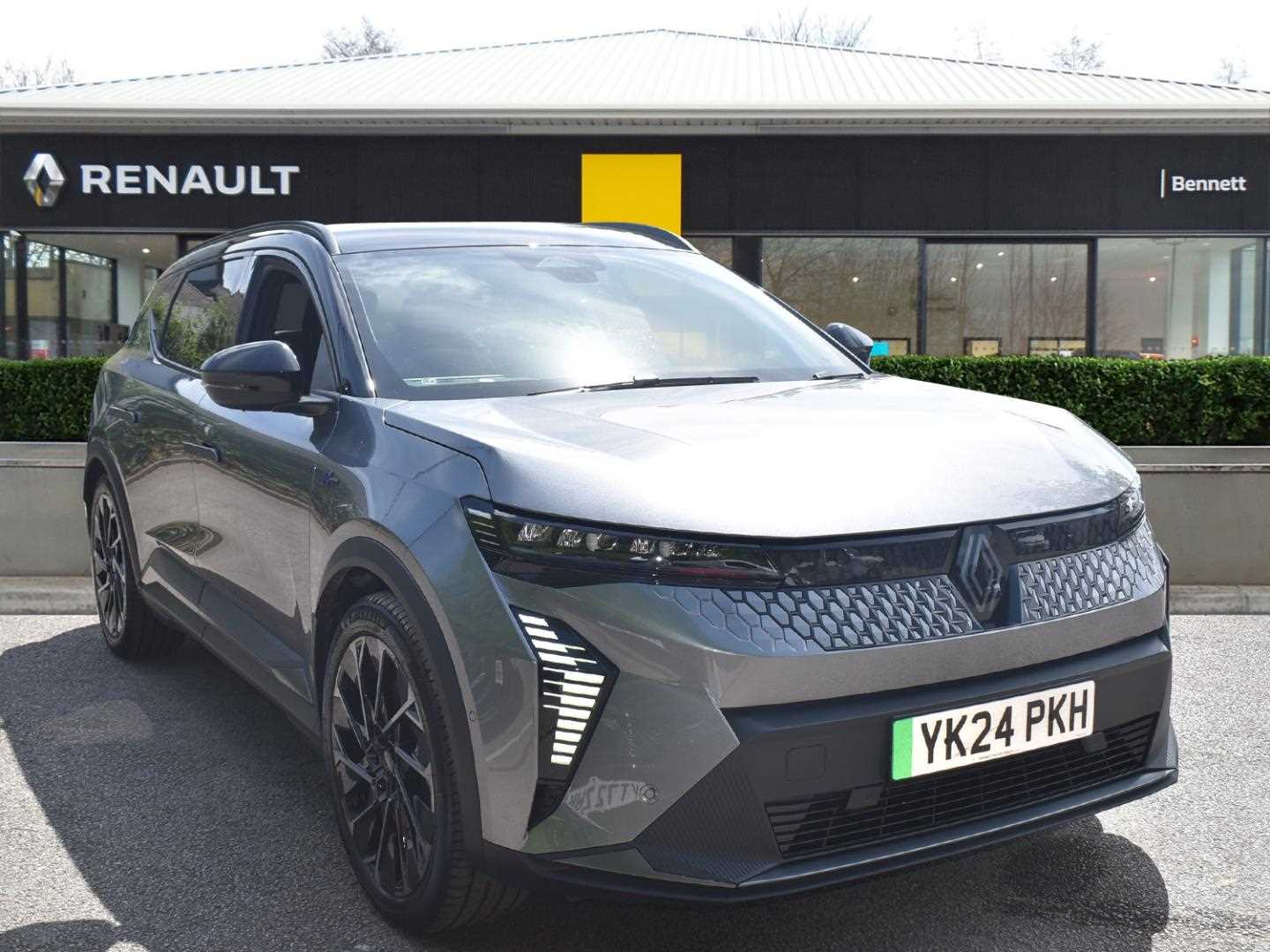 Main listing image - Renault Scenic