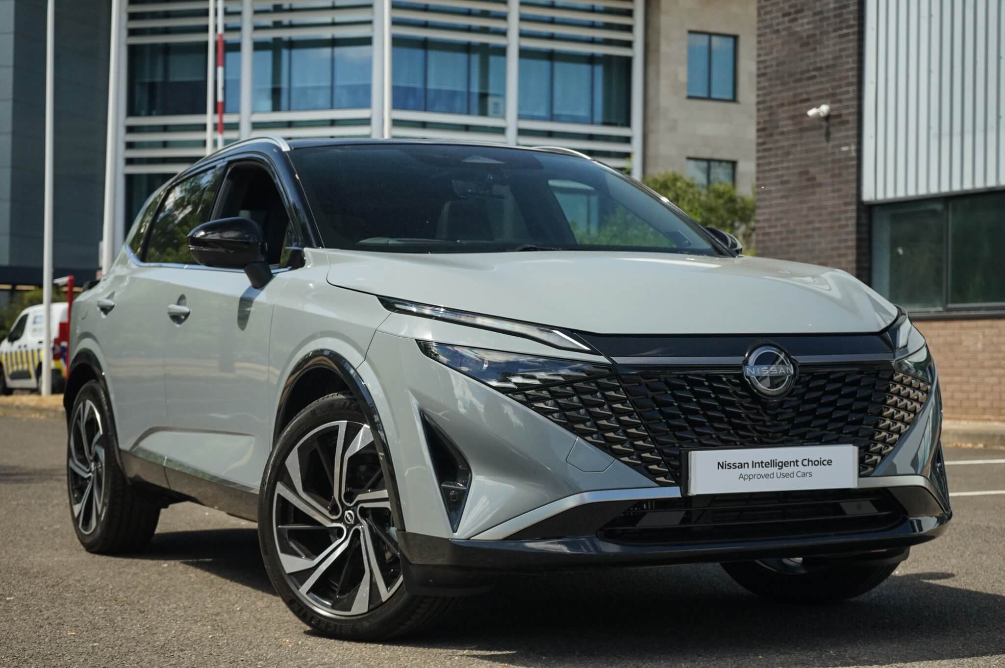 Main listing image - Nissan Qashqai