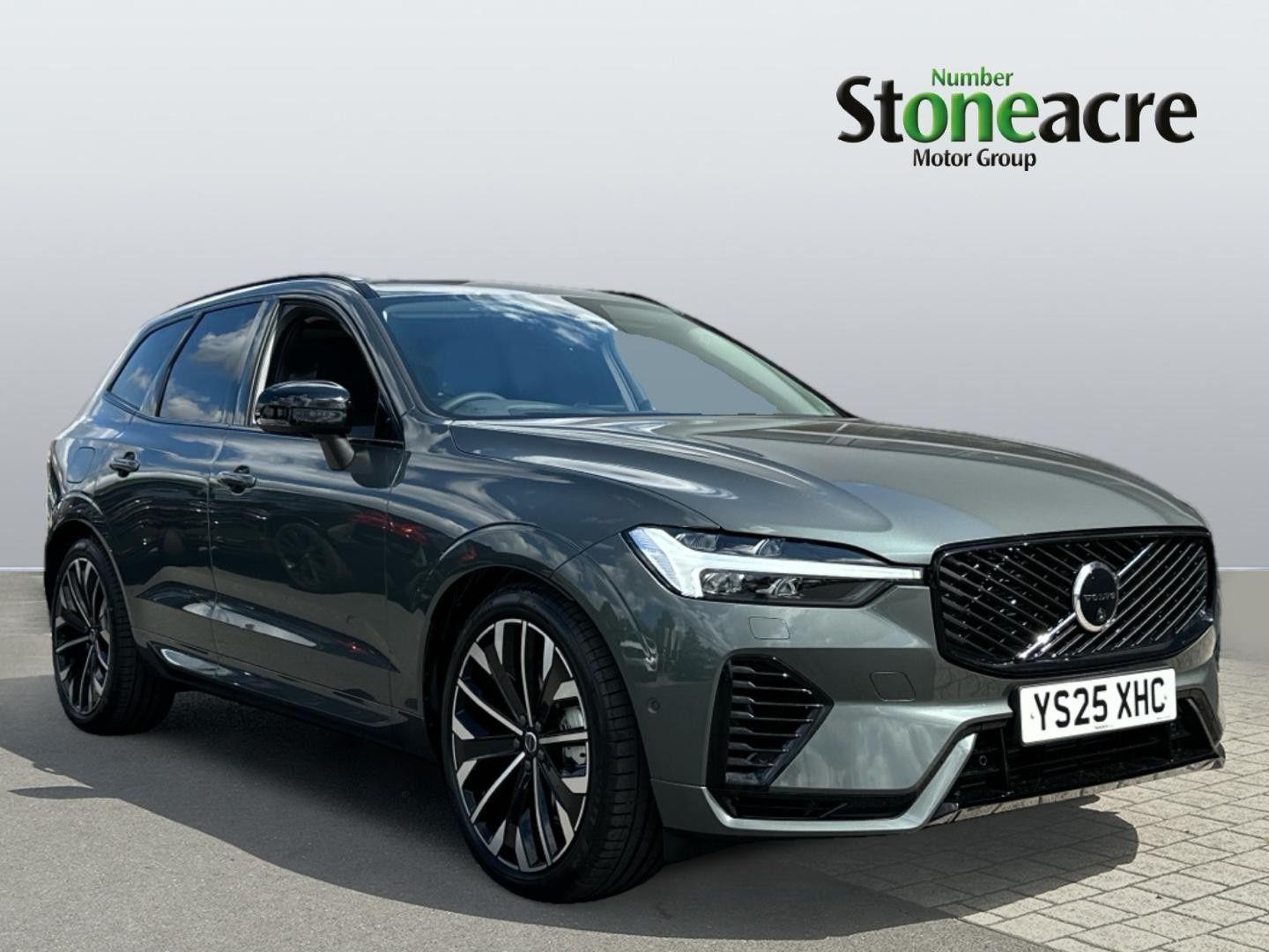 Main listing image - Volvo XC60