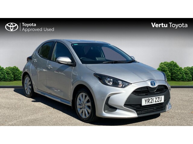 Main listing image - Toyota Yaris
