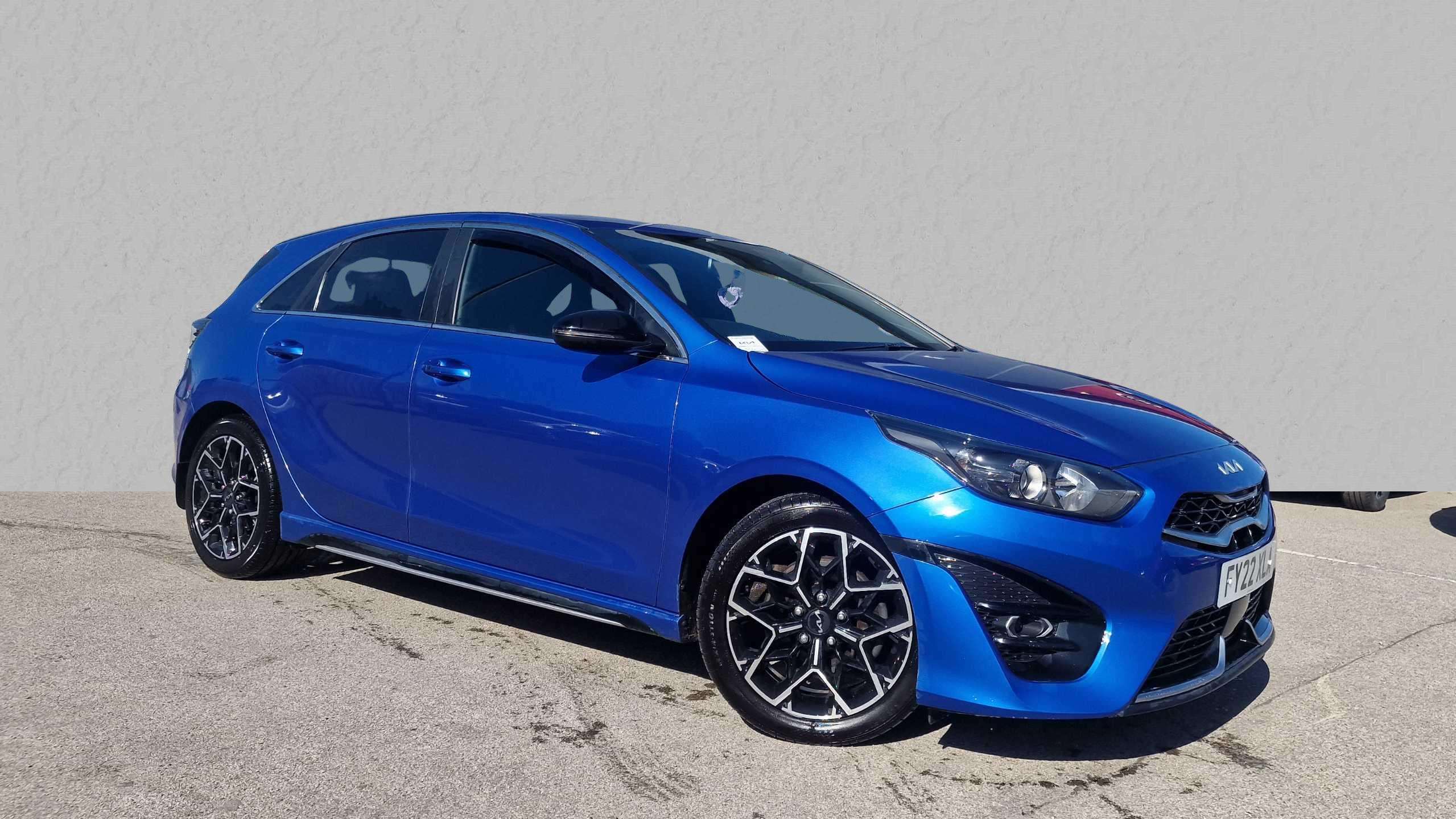 Main listing image - Kia Ceed