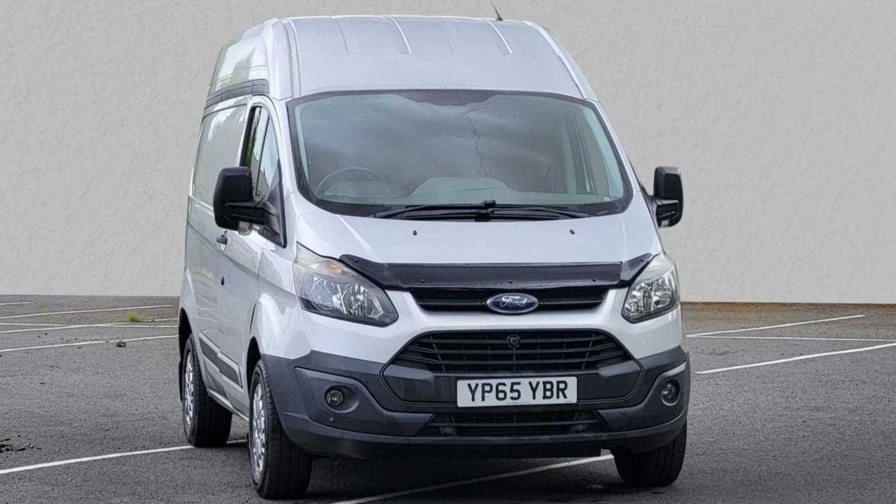 Main listing image - Ford Transit Custom