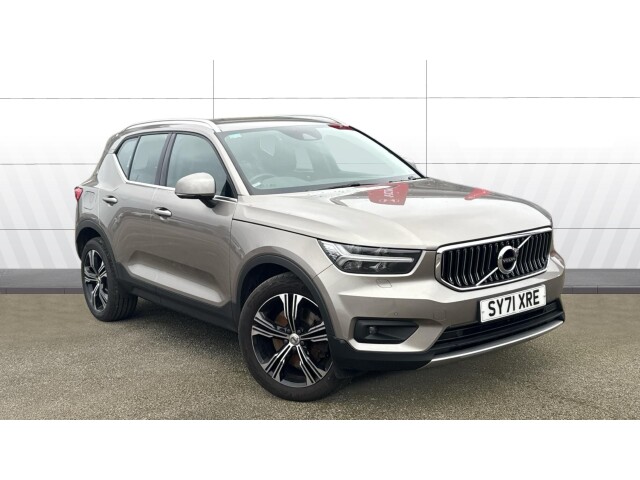 Main listing image - Volvo XC40 Recharge