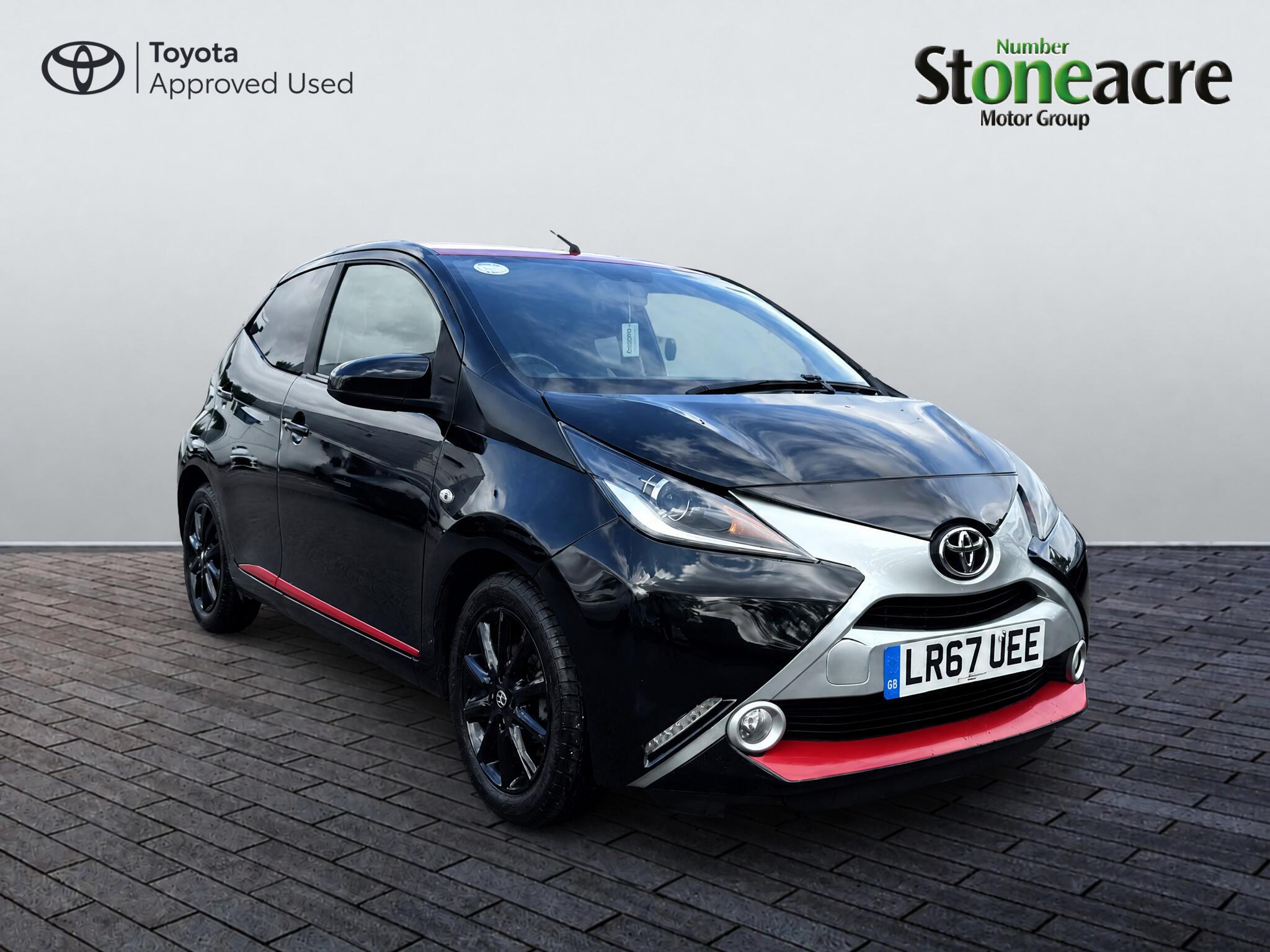 Main listing image - Toyota Aygo