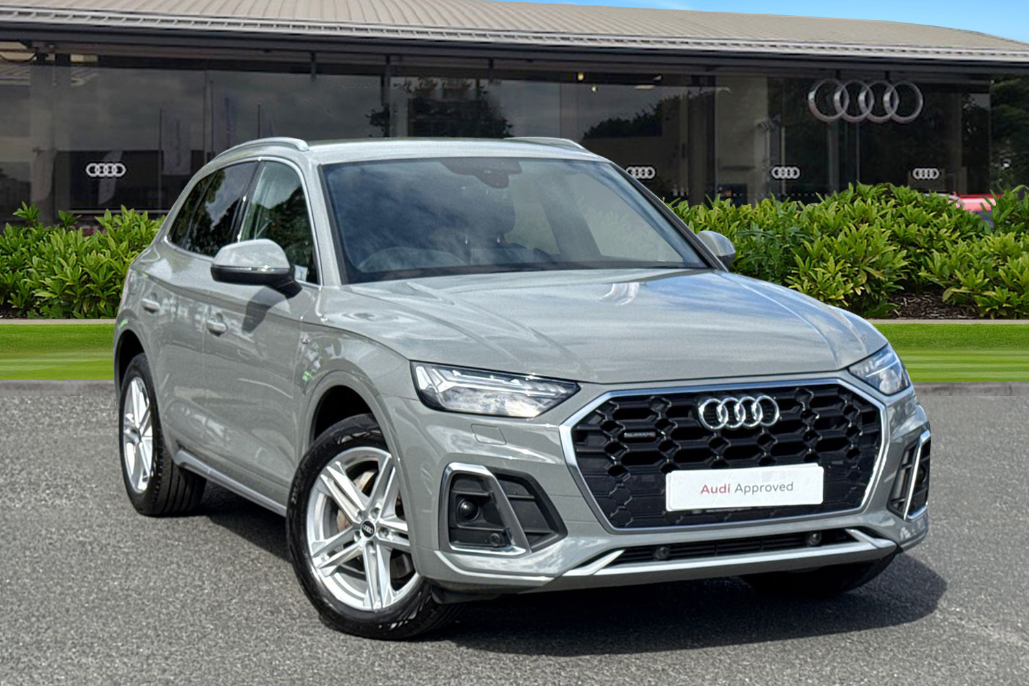 Main listing image - Audi Q5
