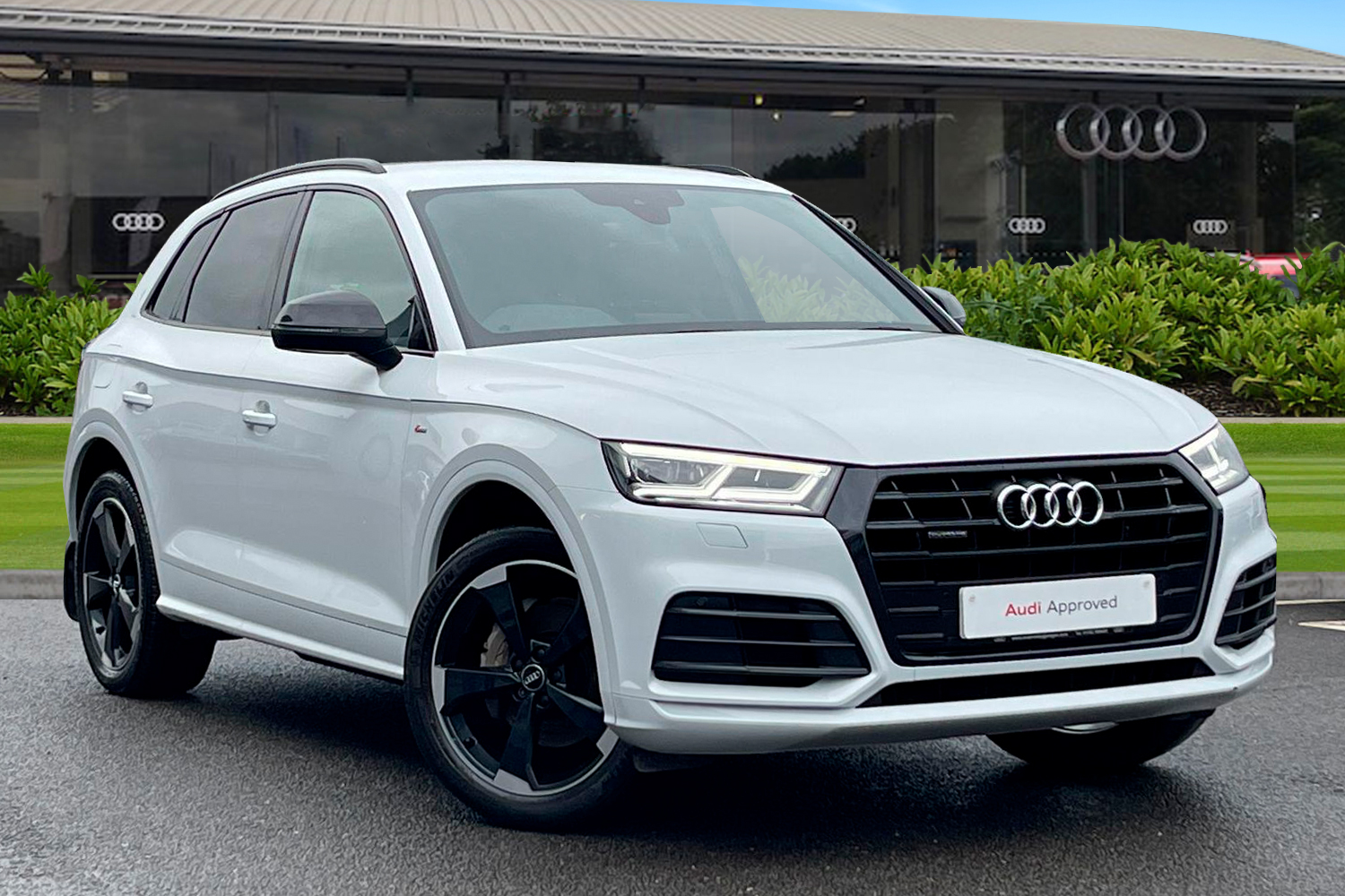 Main listing image - Audi Q5