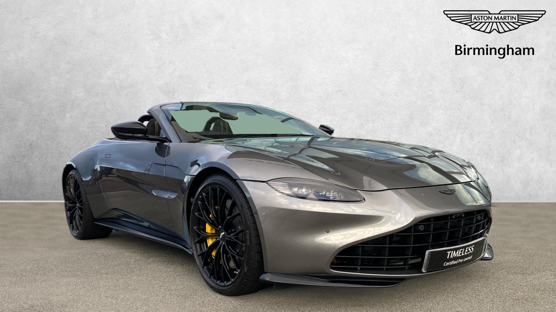 Main listing image - Aston Martin Vantage