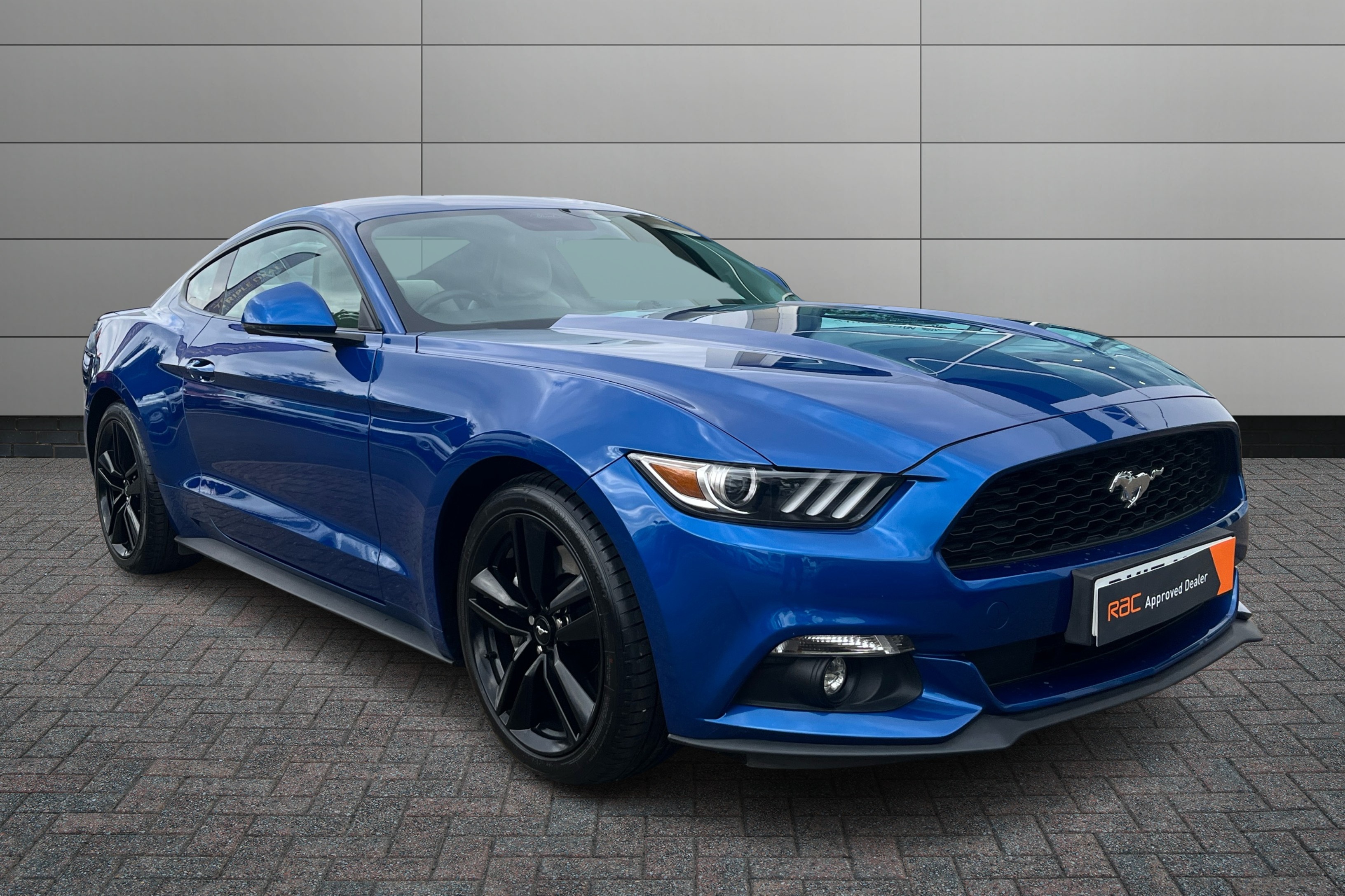 Main listing image - Ford Mustang