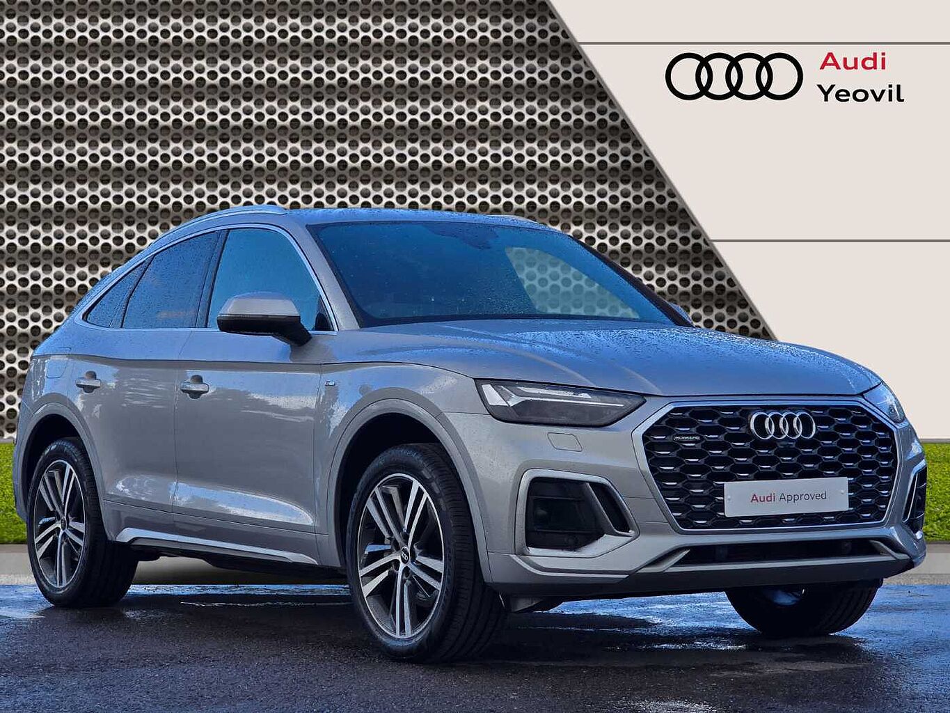 Main listing image - Audi Q5 Sportback