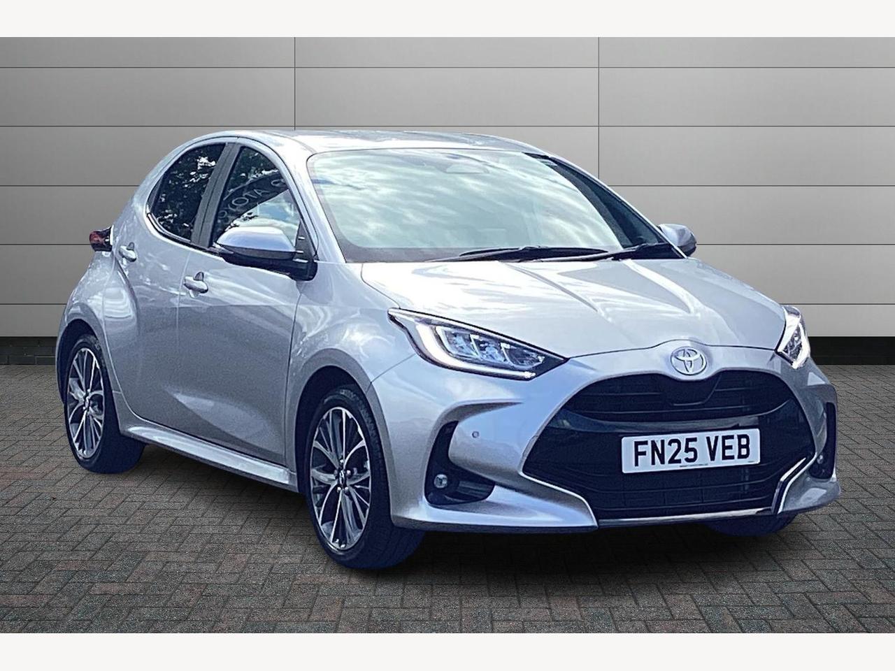 Main listing image - Toyota Yaris