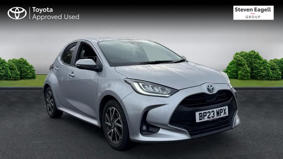 Main listing image - Toyota Yaris