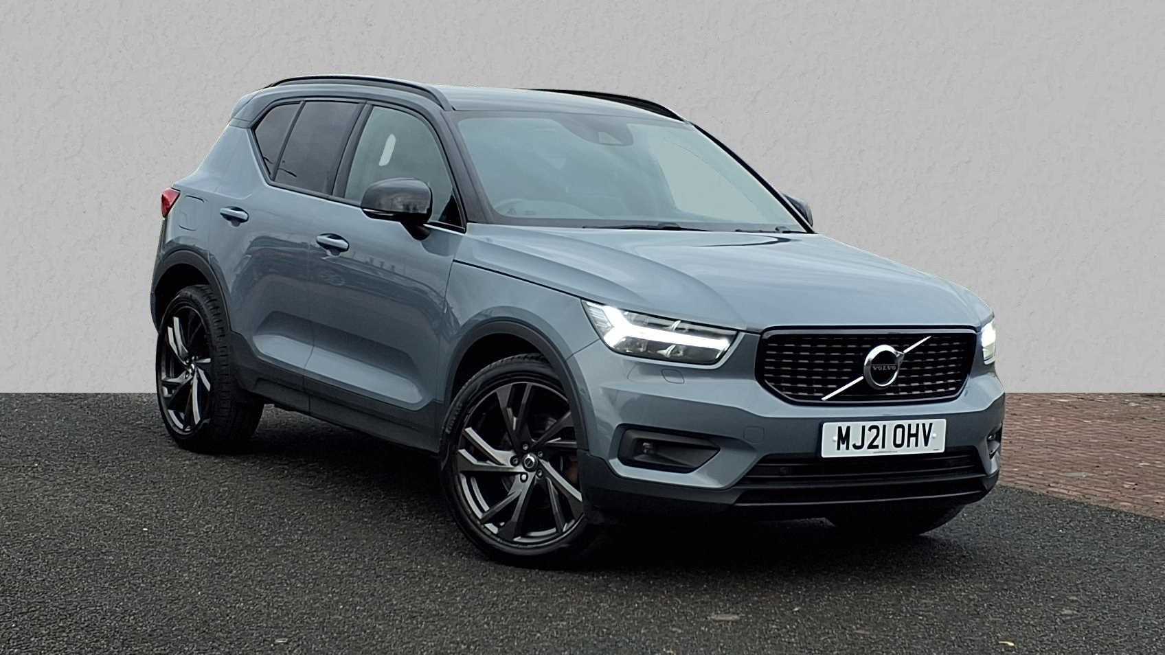 Main listing image - Volvo XC40