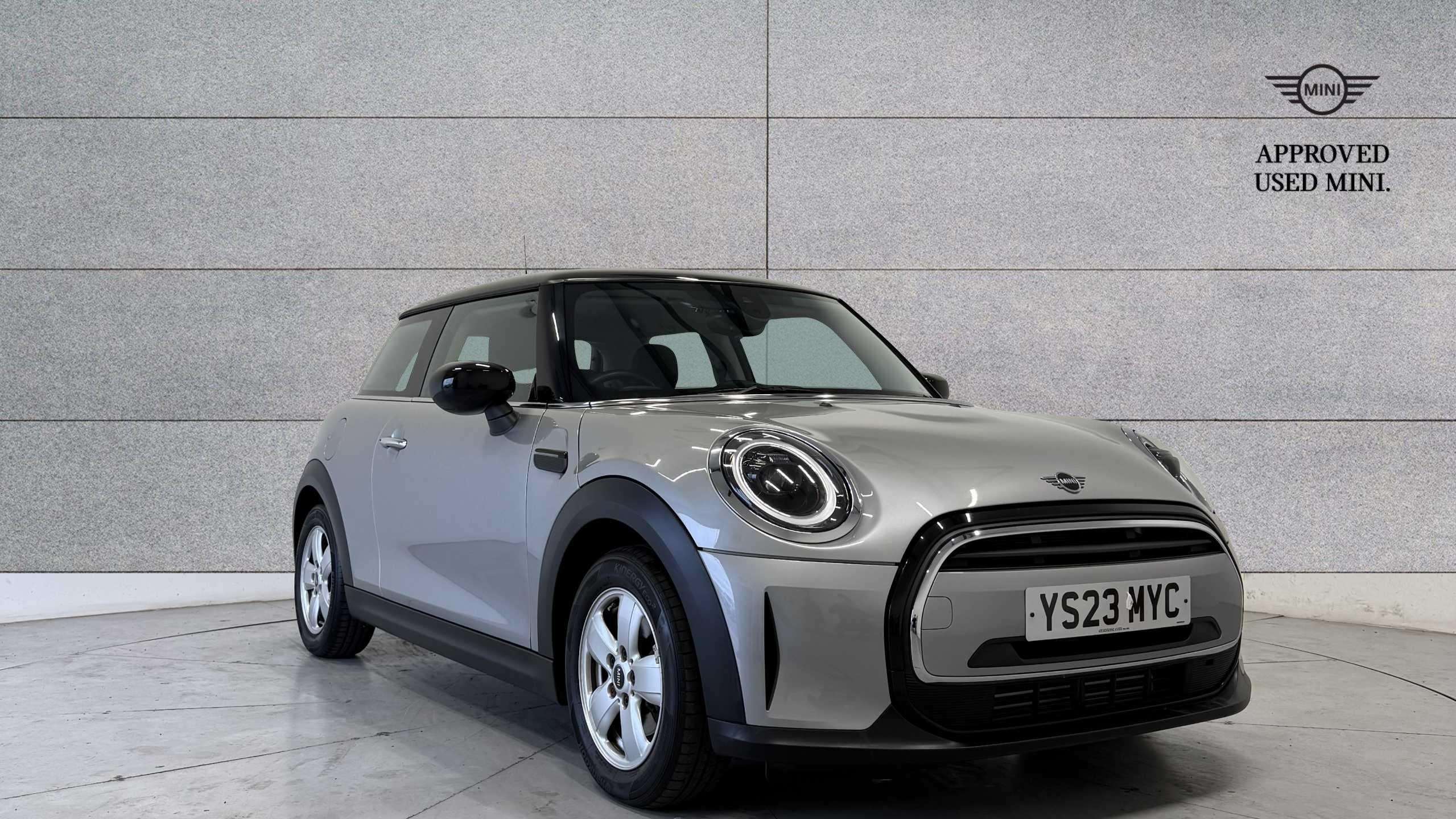Main listing image - MINI Hatchback