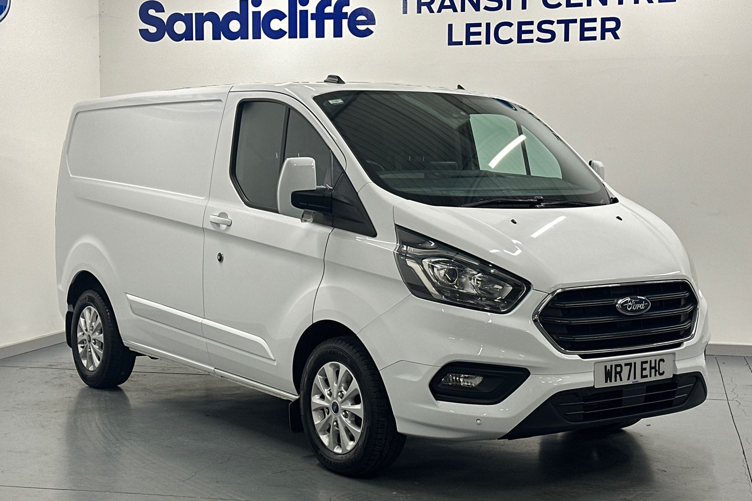 Main listing image - Ford Transit Custom